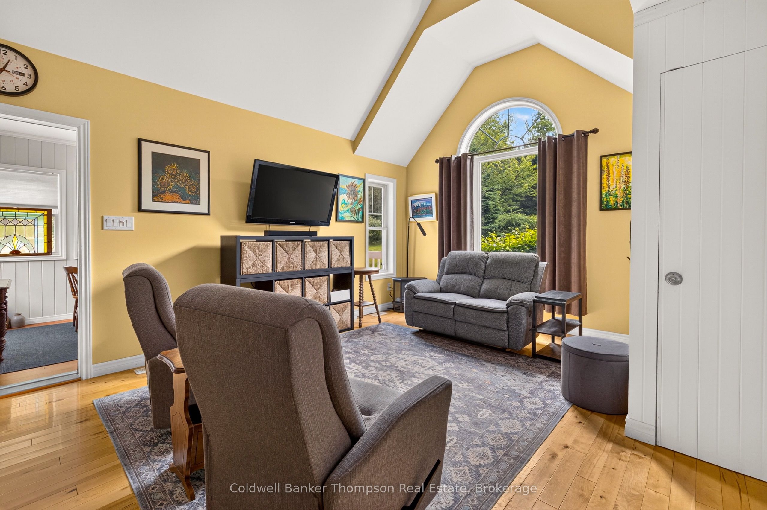 3425 Brunel Road, Lake of Bays, ON P1H 2J3