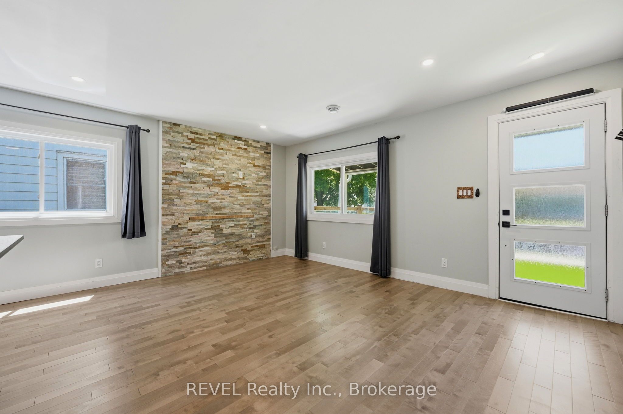 9 McNaughton Road, Welland, ON L3B 2R4 photo 5