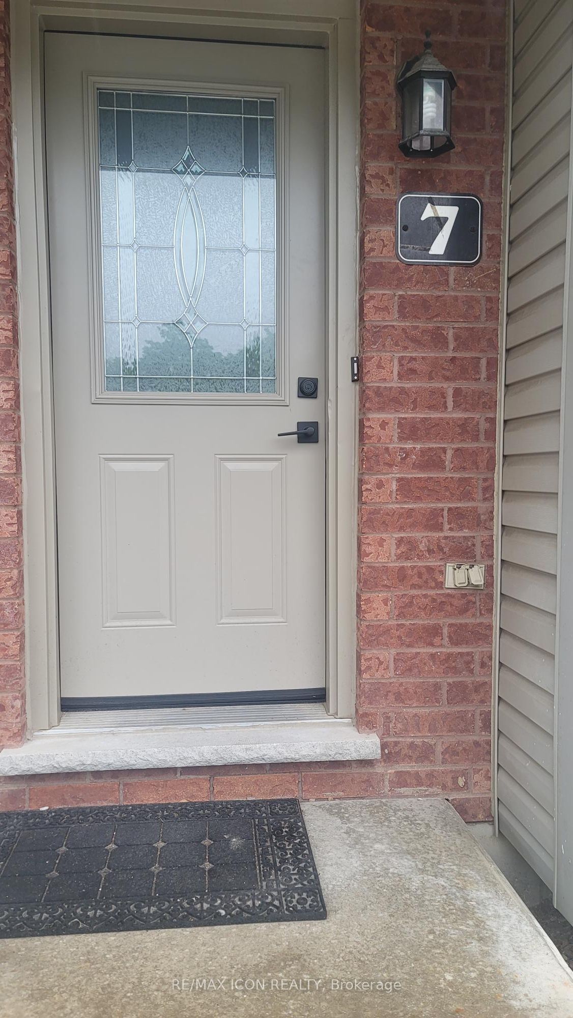 50 Chapman Court 7, London North, ON N6G 5E1 photo 2