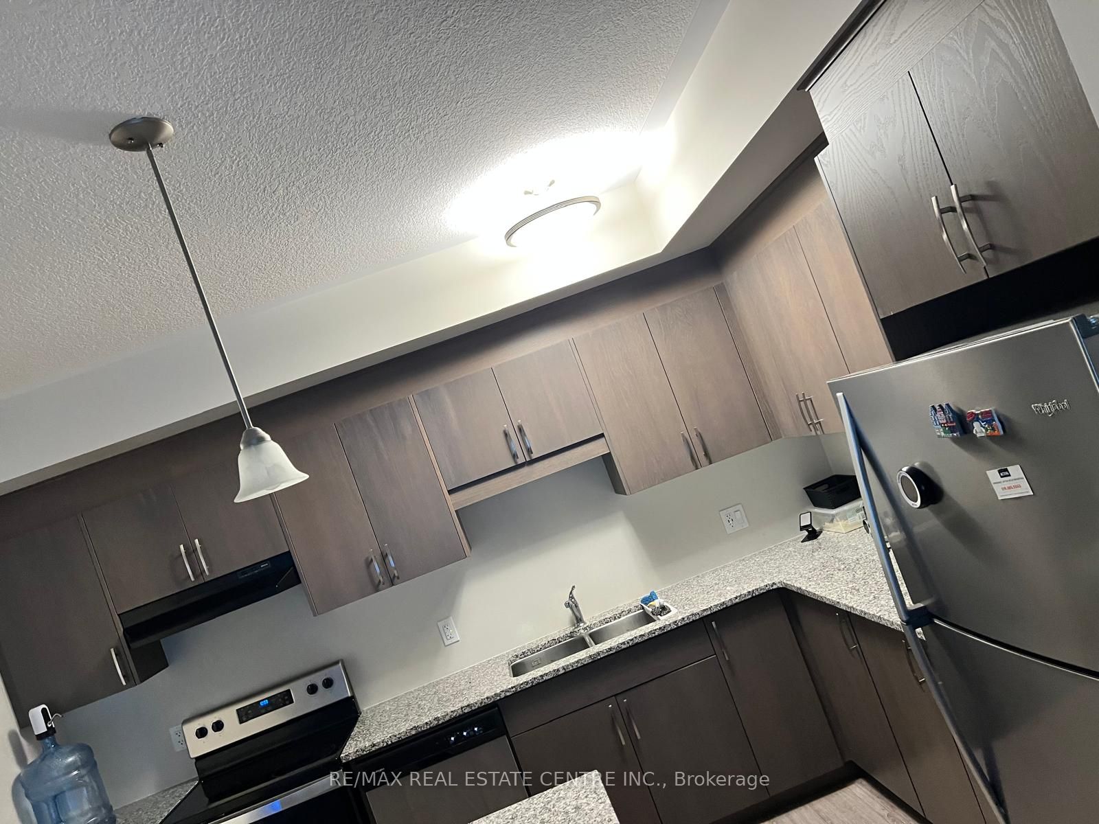 261 Woodbine Ave Avenue A72, Kitchener, ON N2R 0S7 photo 5
