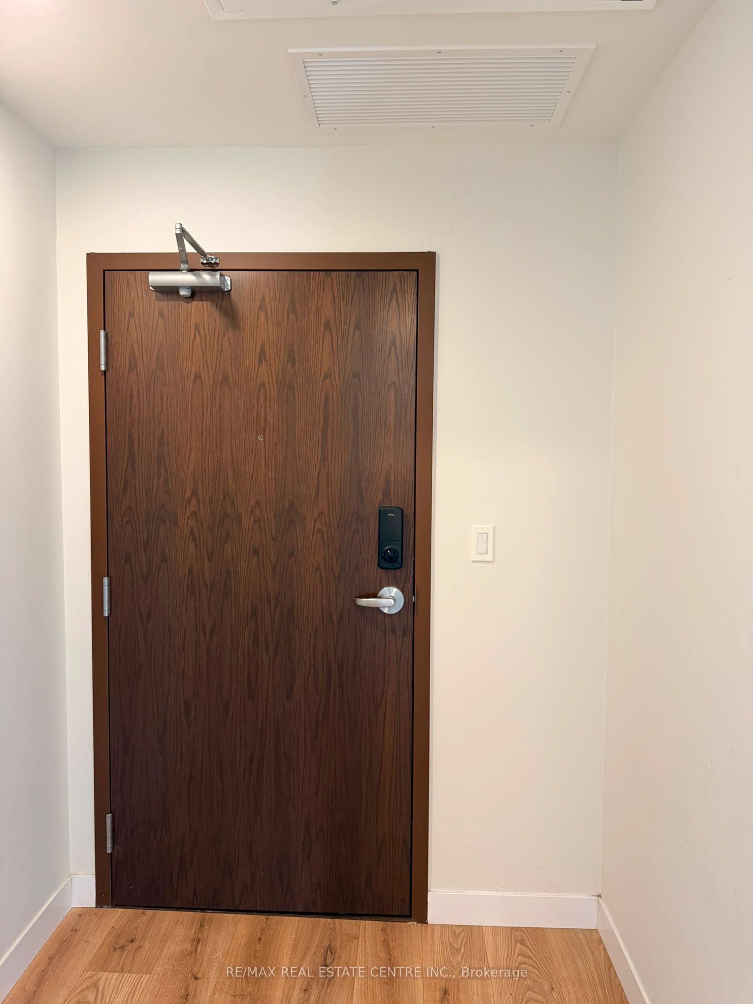 60 Frederick Street 3514, Kitchener, ON N2H 0C7 photo 4