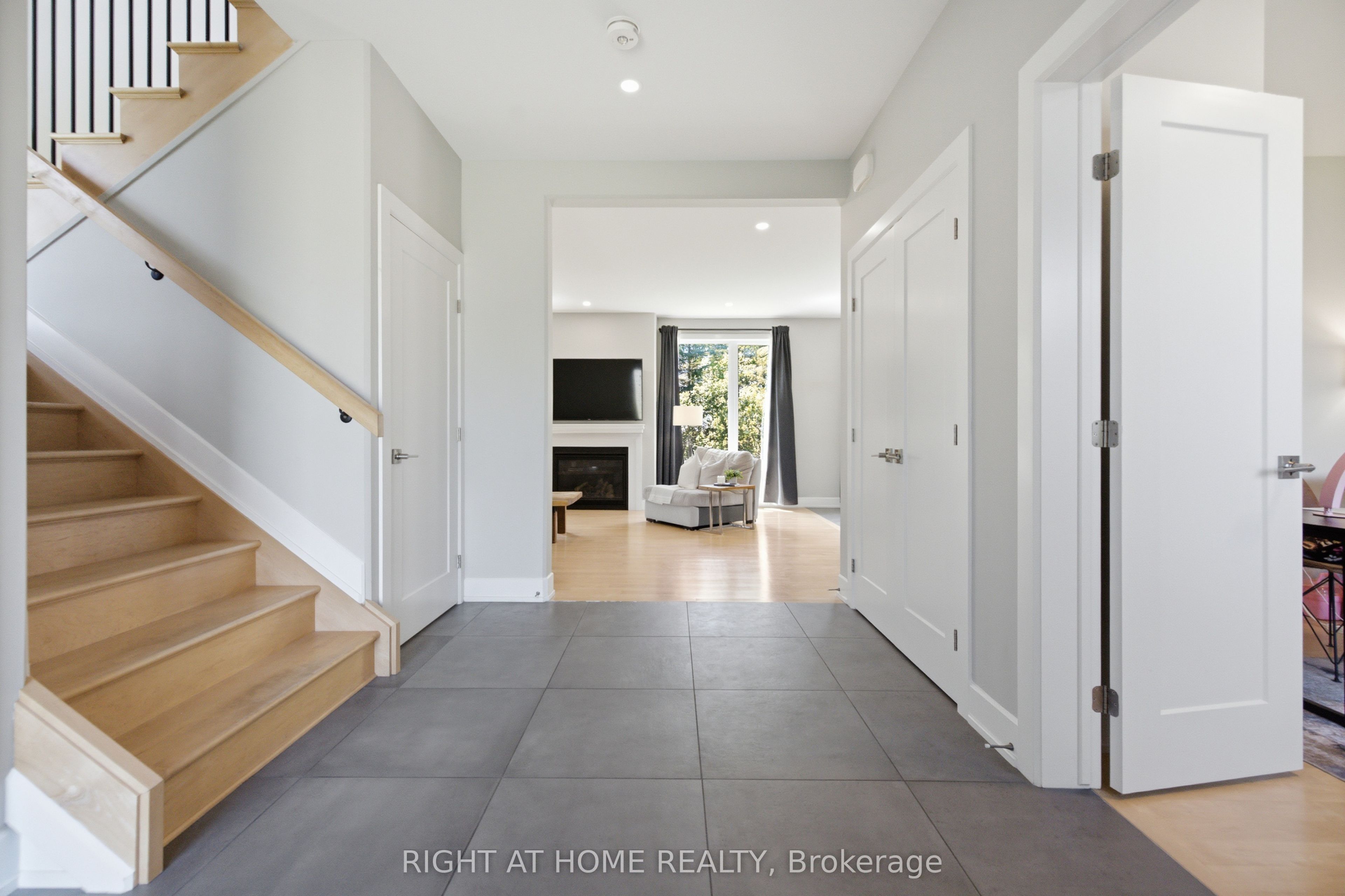 122 Ridgemont Drive, Beckwith, ON K0A 1B0 photo 2