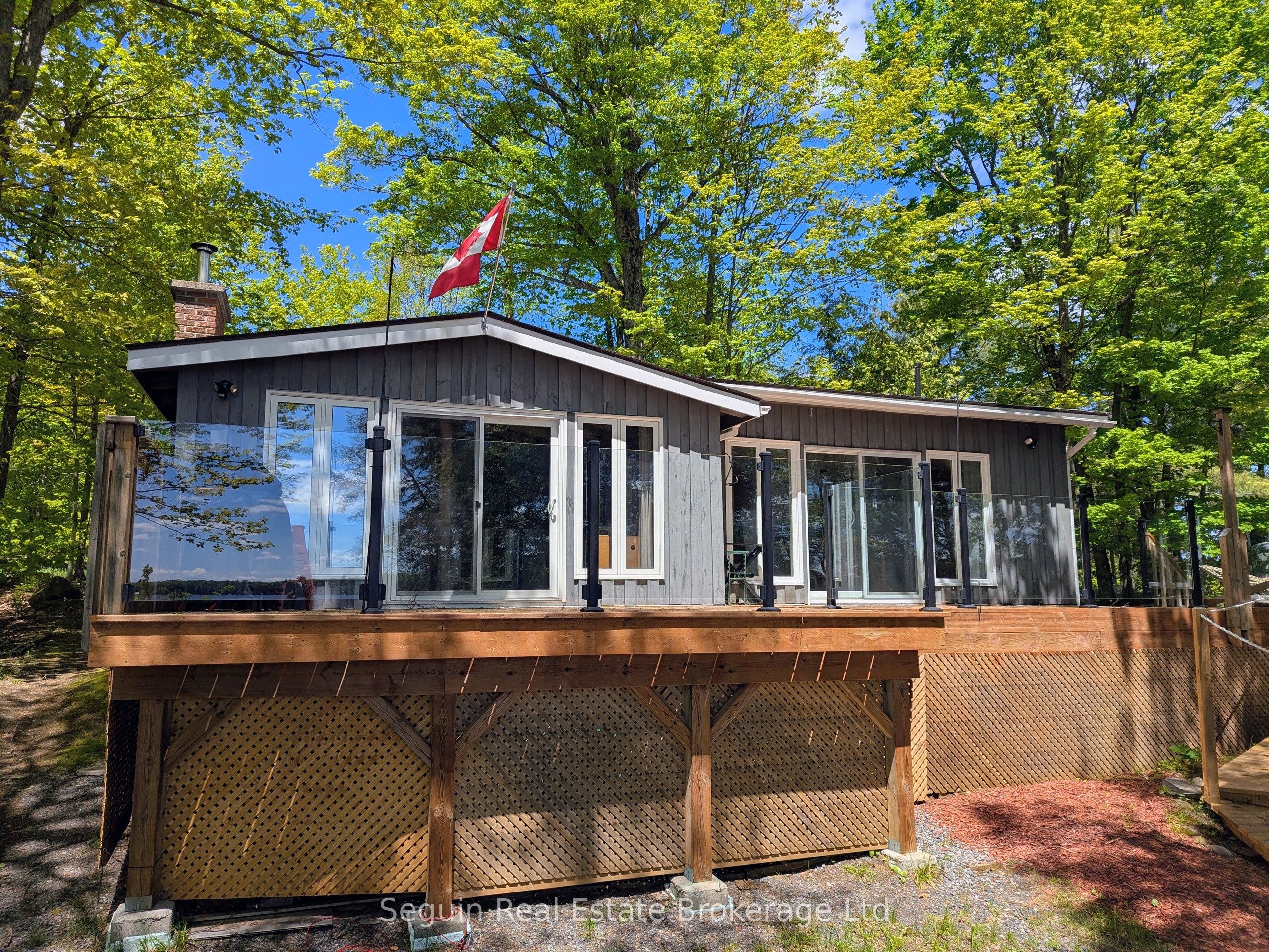 47 Deerfield Road, McKellar, ON P2A 2W7 photo 3