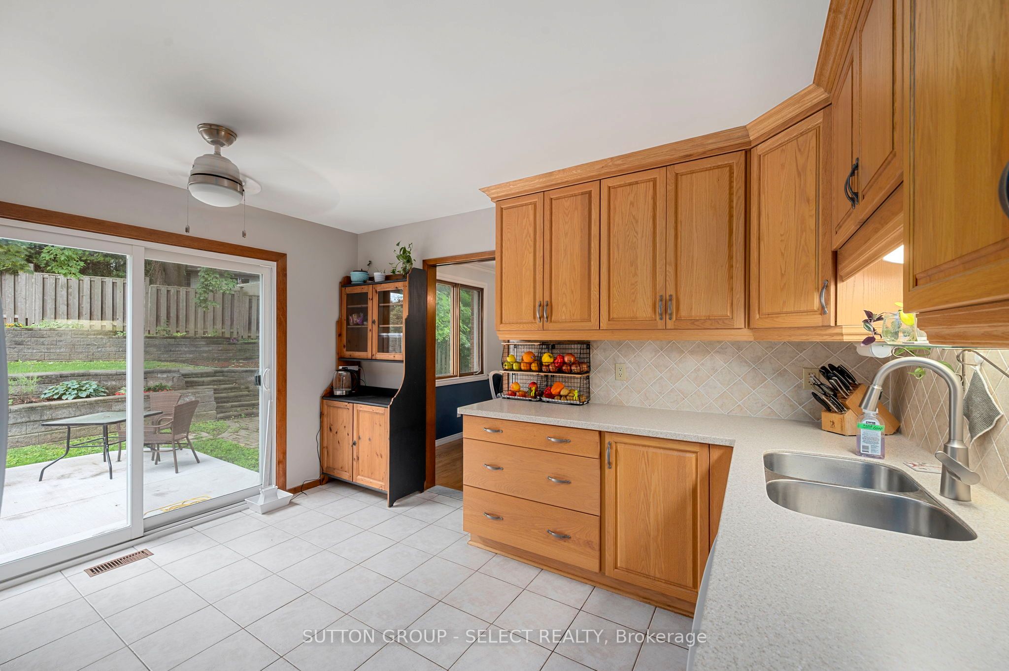 286 Highview Crescent, London South, ON N6J 4E3 photo 5