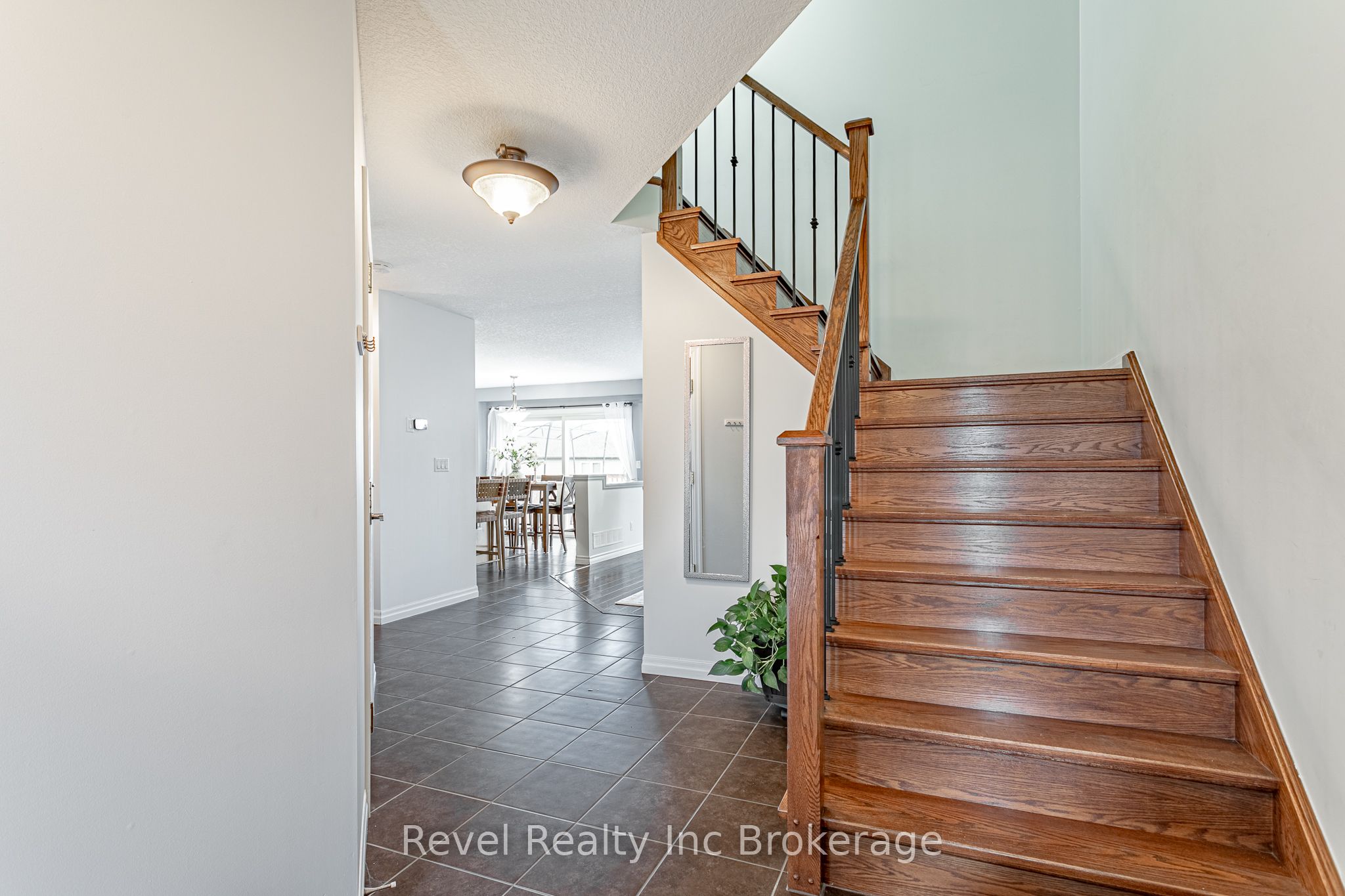 702 Frontenac Crescent, Woodstock, ON N4V 0B1 photo 4