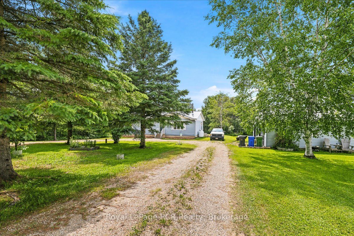 111466 Grey Rd 14, Southgate, ON N0G 1N0 photo 3