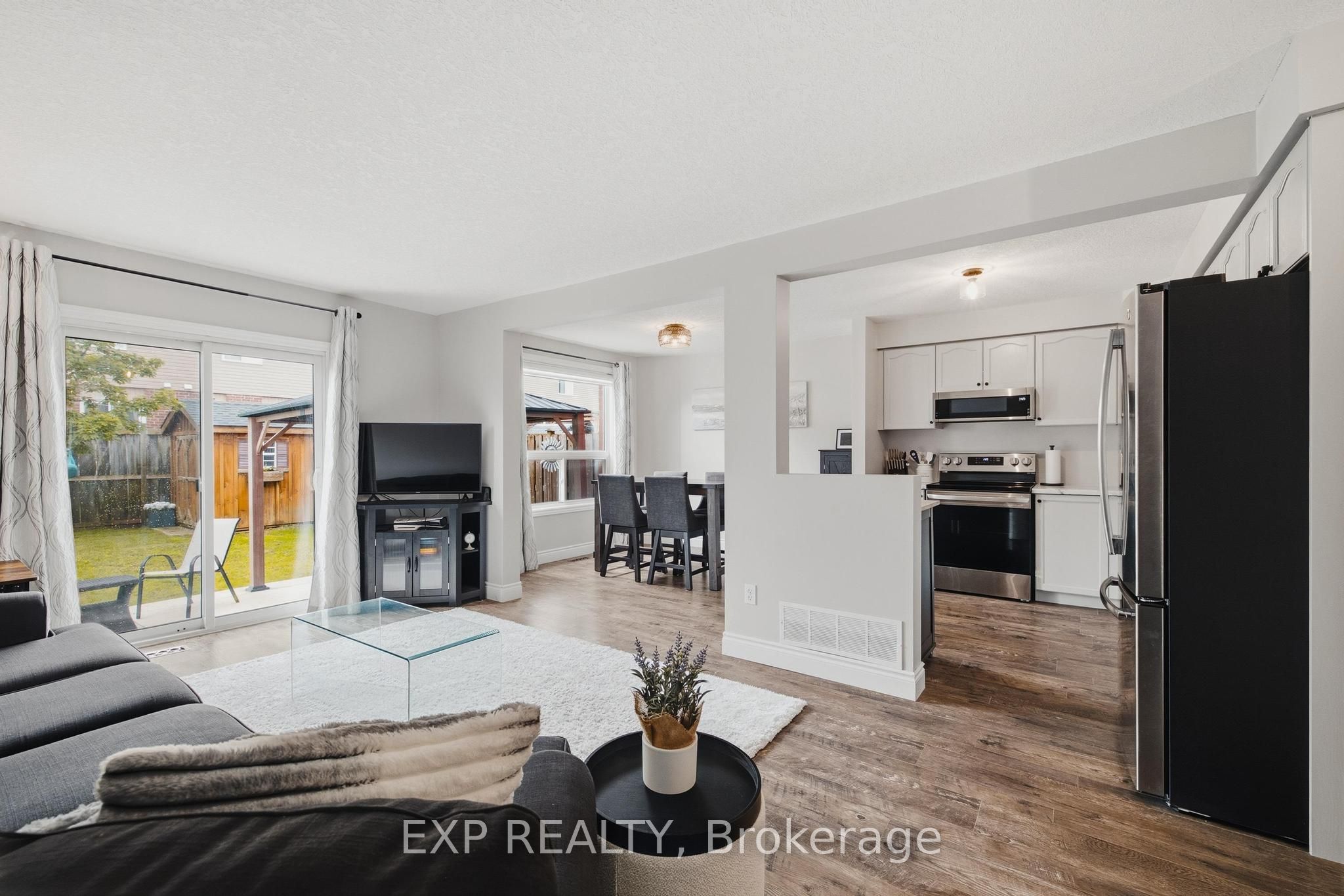 31 Parkside Street, Mapleton, ON N0G 1P0 photo 4