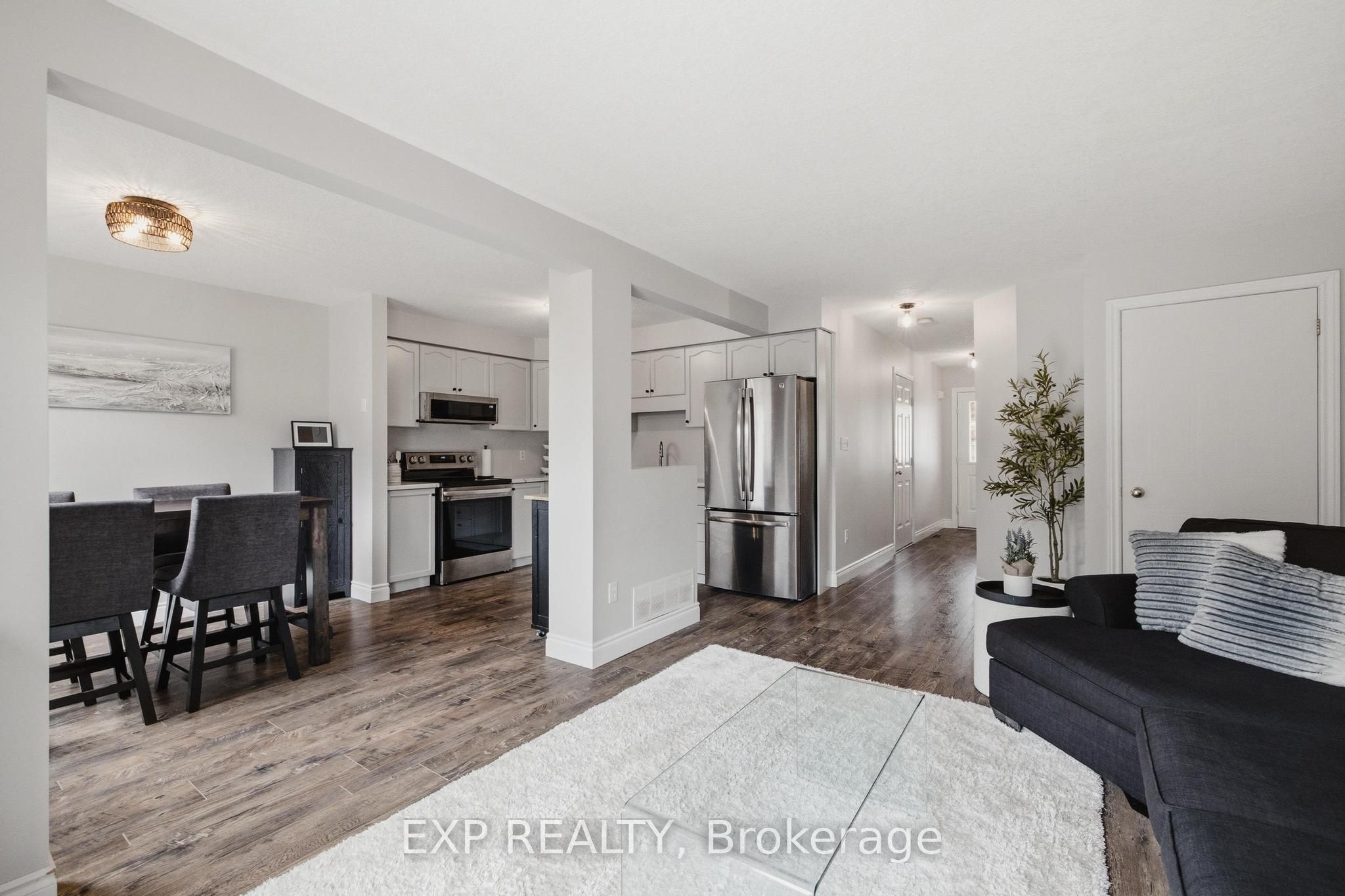 31 Parkside Street, Mapleton, ON N0G 1P0 photo 5