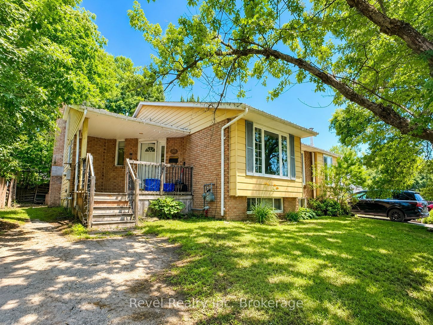 10 CANYON Court, North Bay, ON P1B 9A7