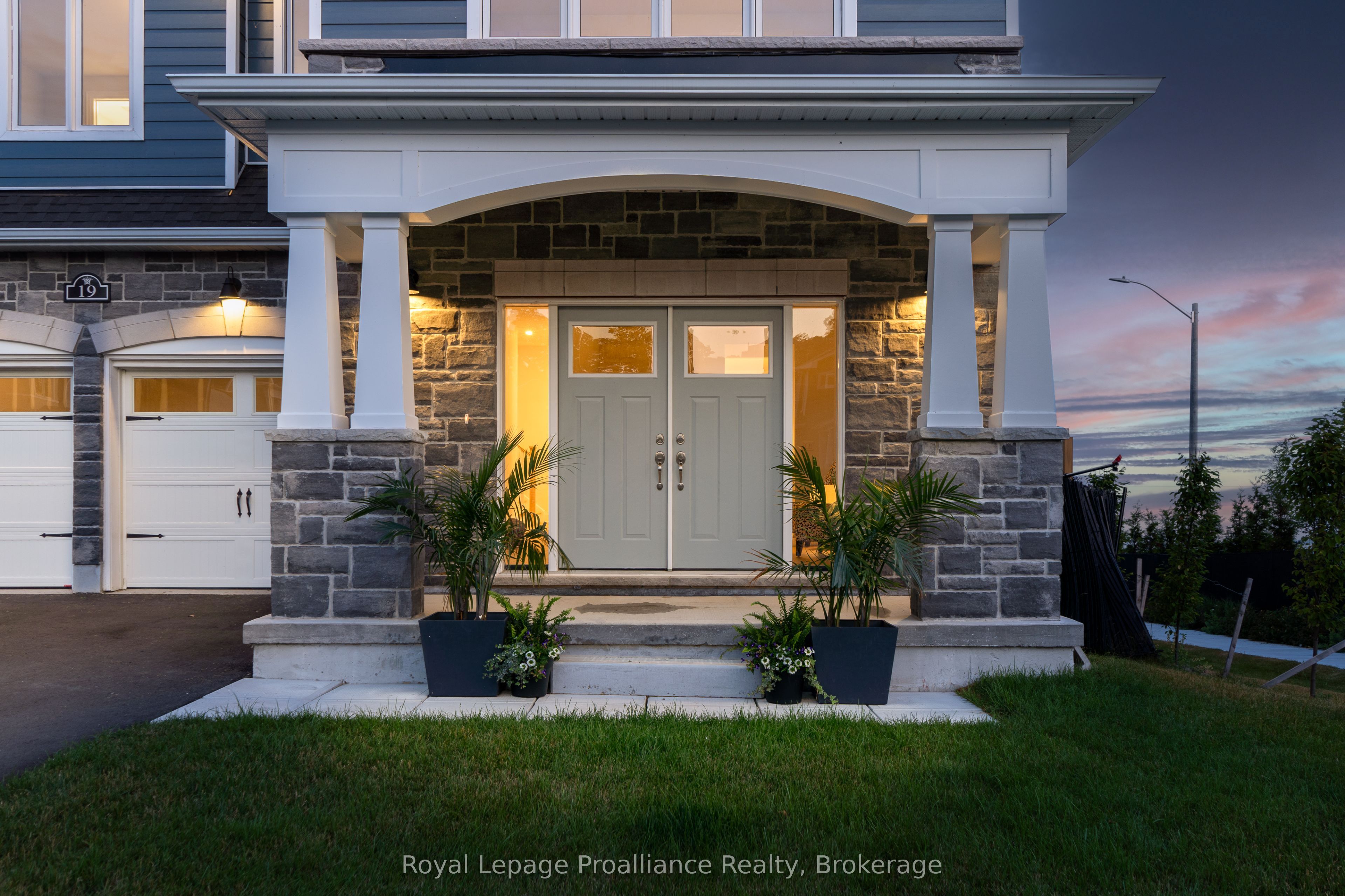 19 Twelve Trees Court, Prince Edward County, ON K0K 3L0 photo 2