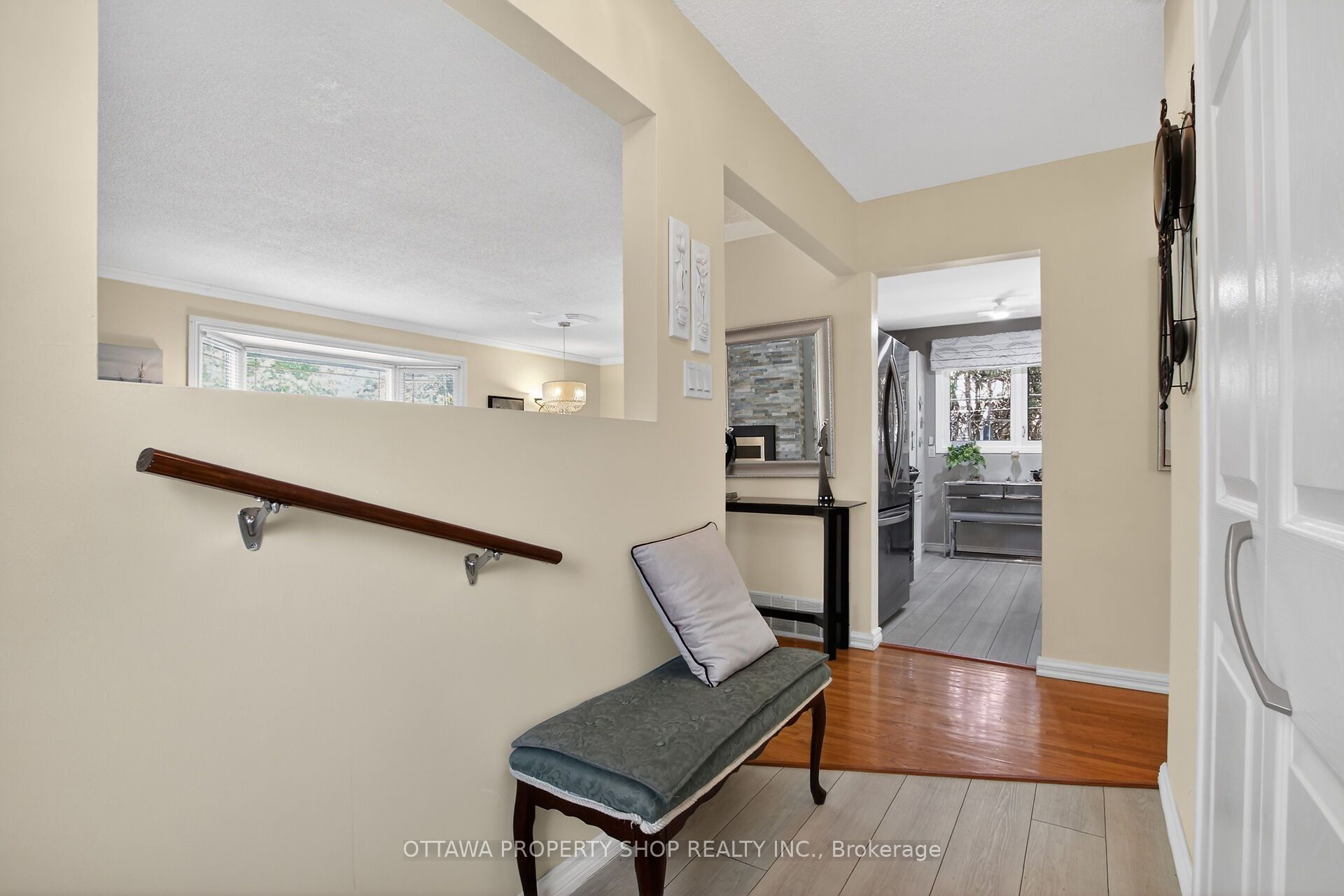 49 Country Lane, Kanata, ON K2L 1H9 photo 5