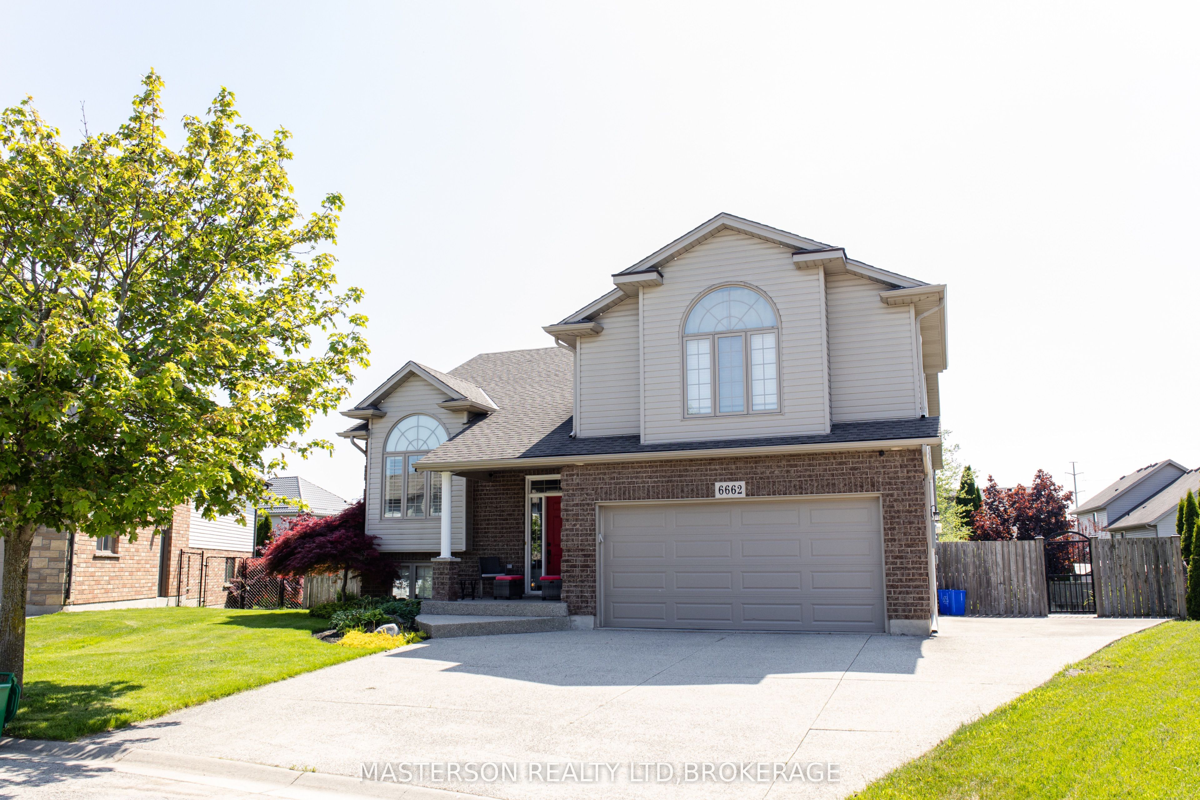 6662 Alina Court, Niagara Falls, ON L2H 0A7 photo 2