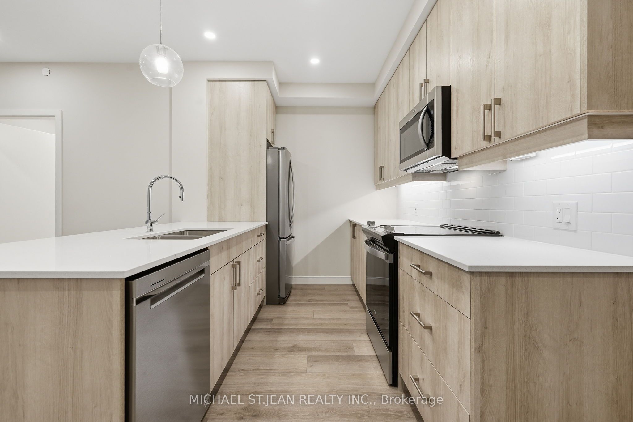 118 West Street 304, Port Colborne, ON L3K 0B9 photo 5