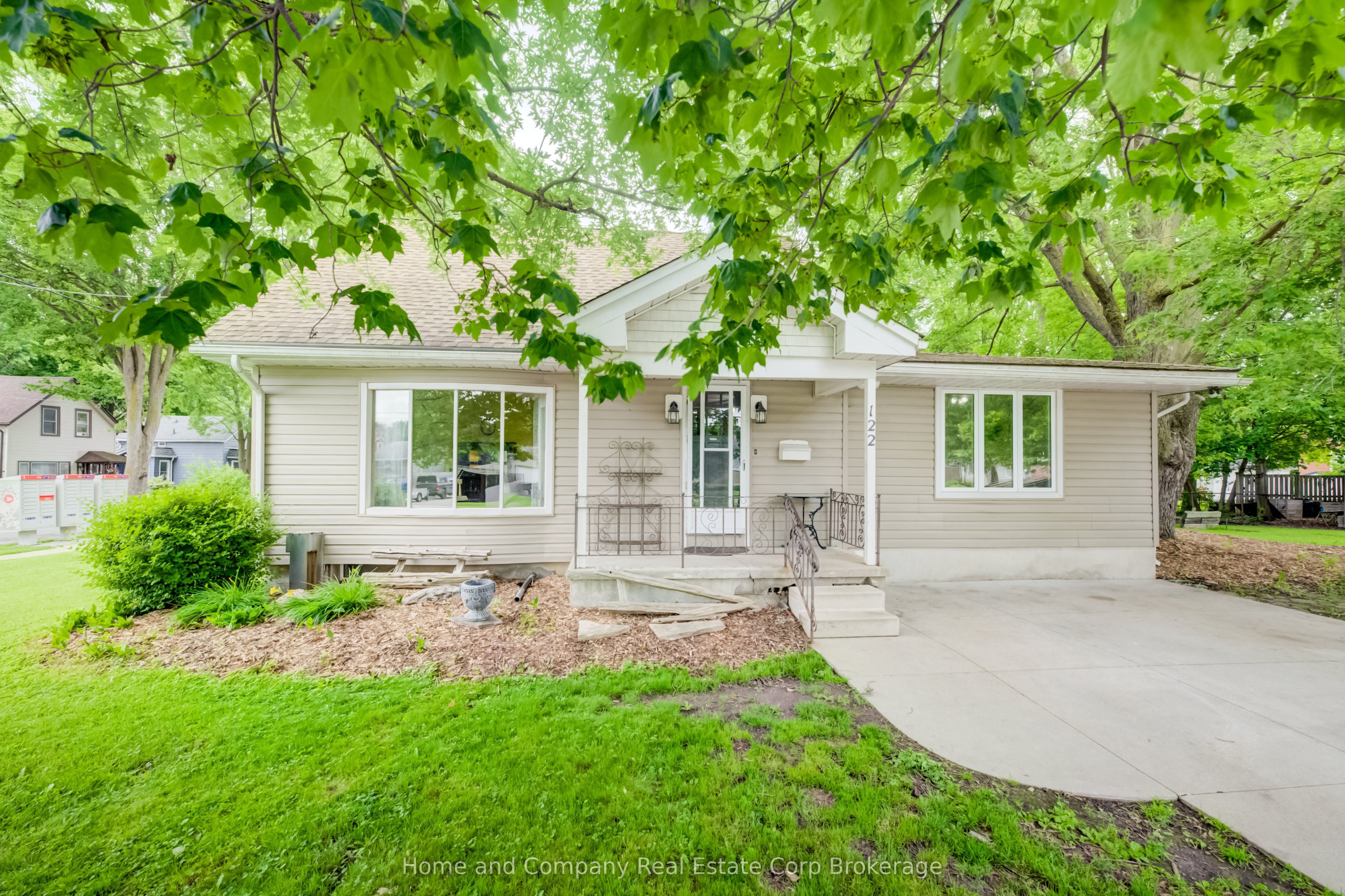122 Brydges Street, Stratford, ON N5A 1R9