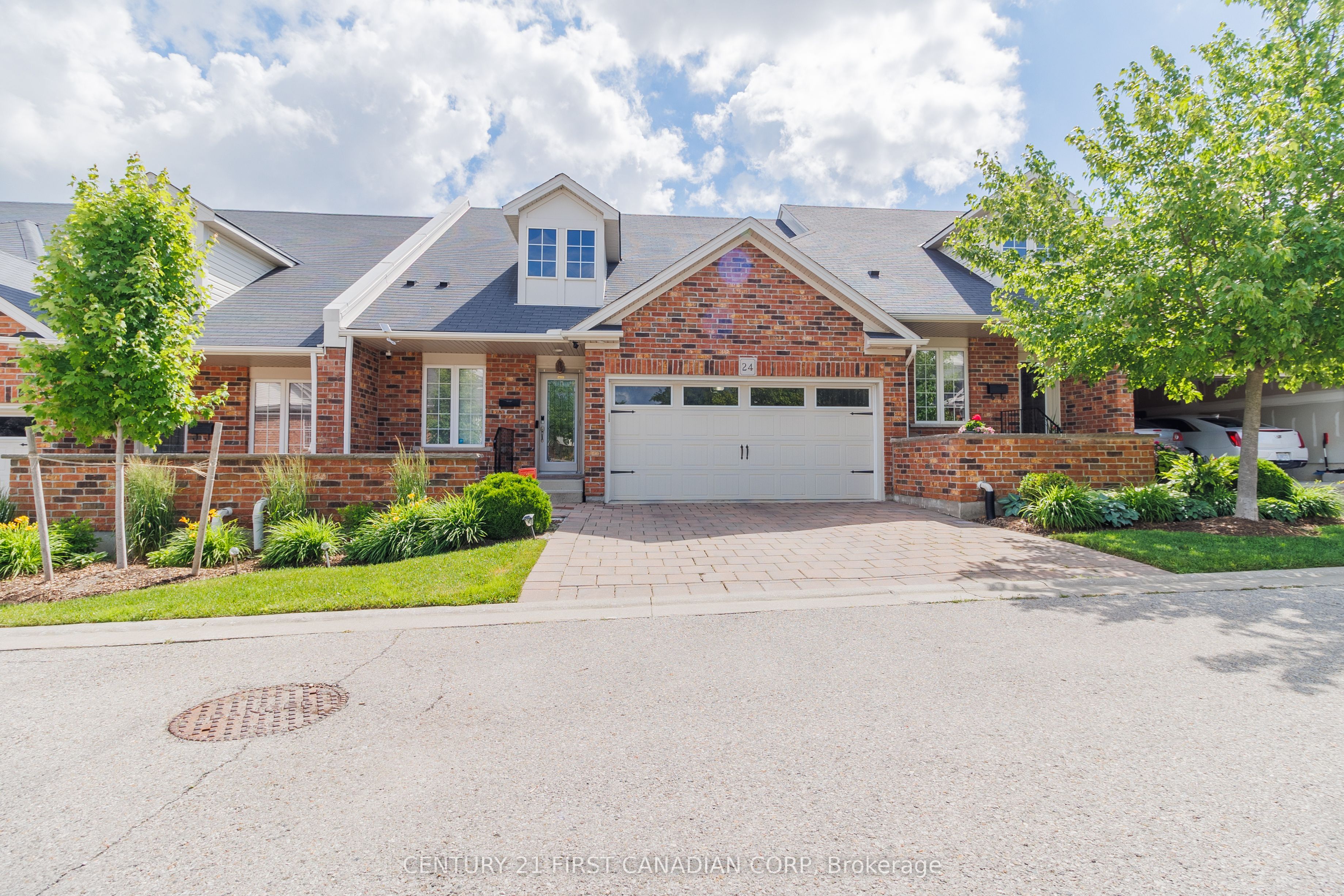 464 Commissioners Road W 24, London South, ON N6J 0A2