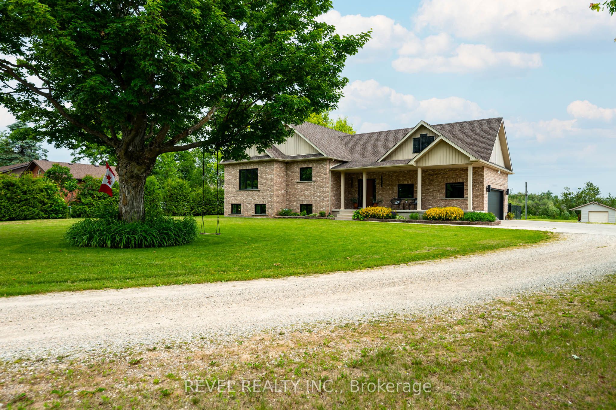 752119 Ida Street, Southgate, ON N0C 1B0 photo 2