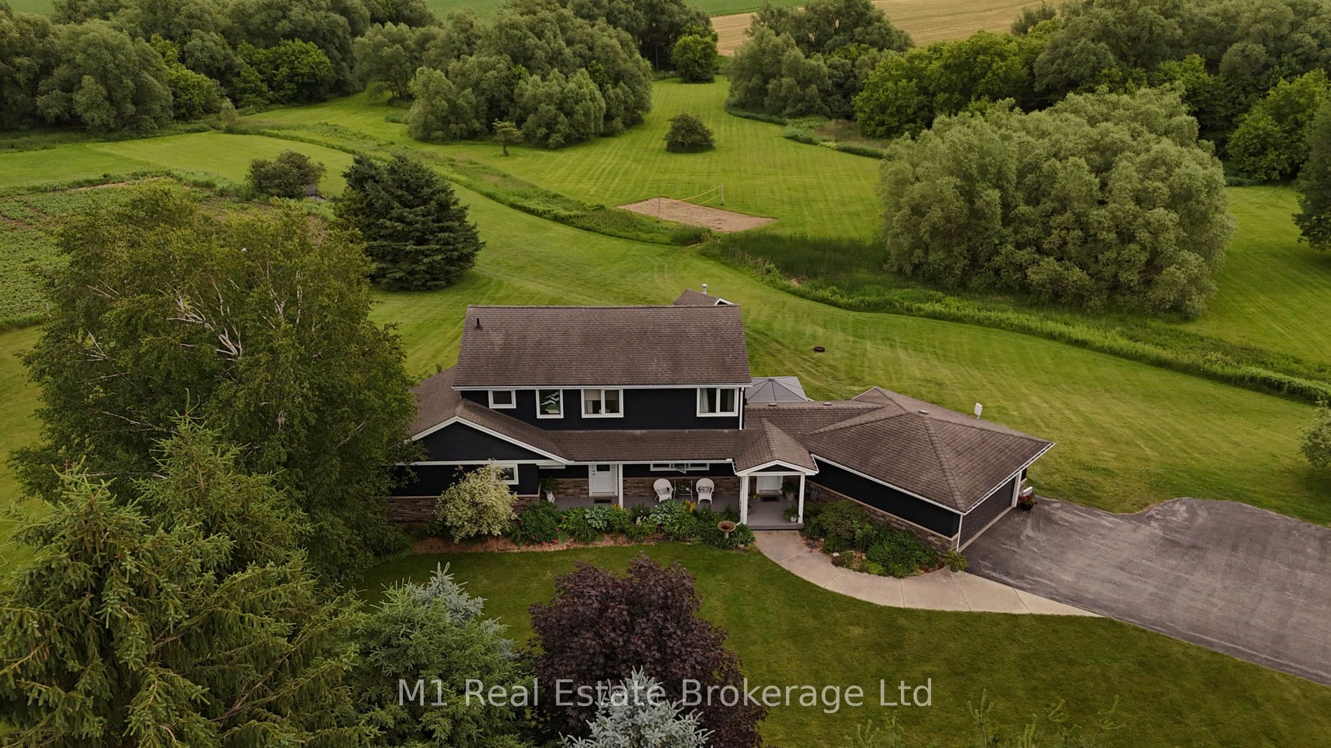 7137 Wellington Rd 18, Centre Wellington, ON N0B 1S0 photo 2