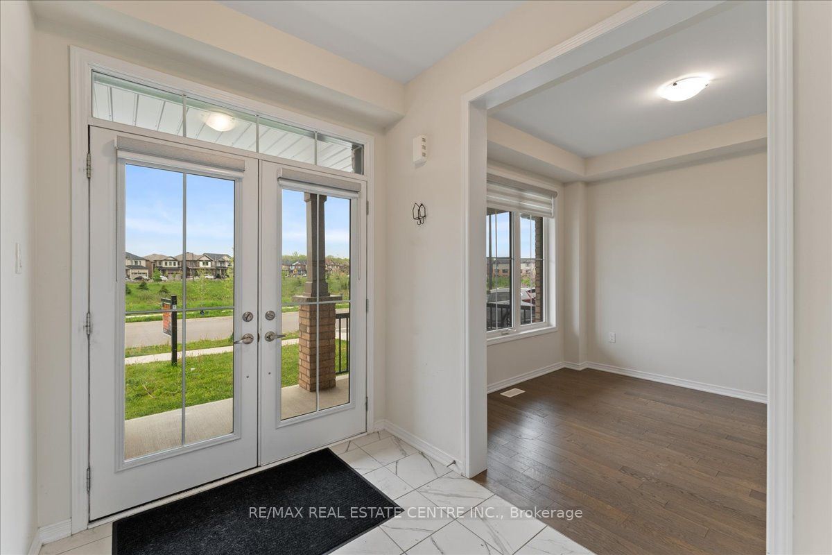 119 Cuesta Heights, Hamilton, ON L8J 0M2 photo 4