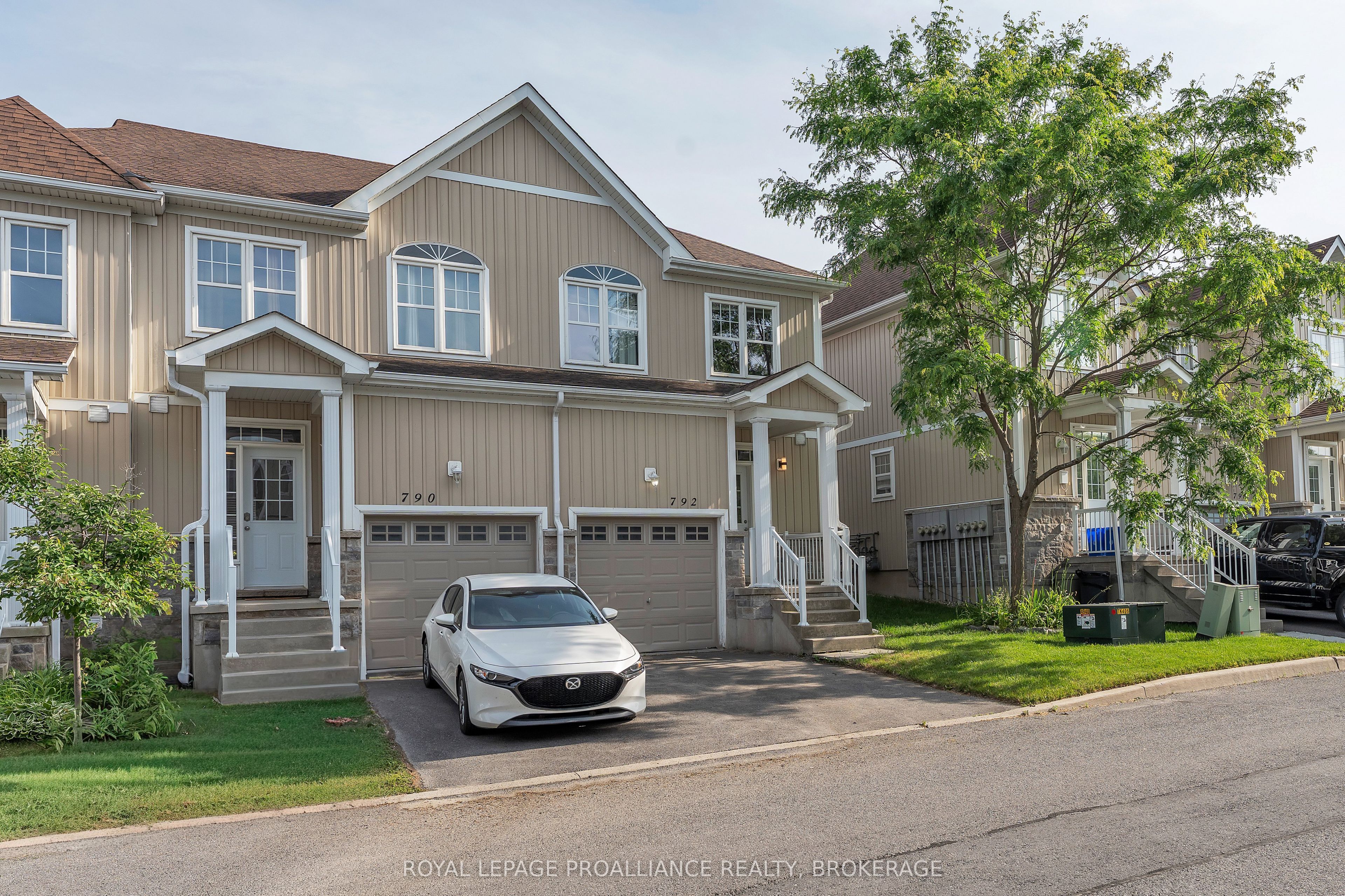 792 Newmarket Lane, Kingston, ON K7K 6K7