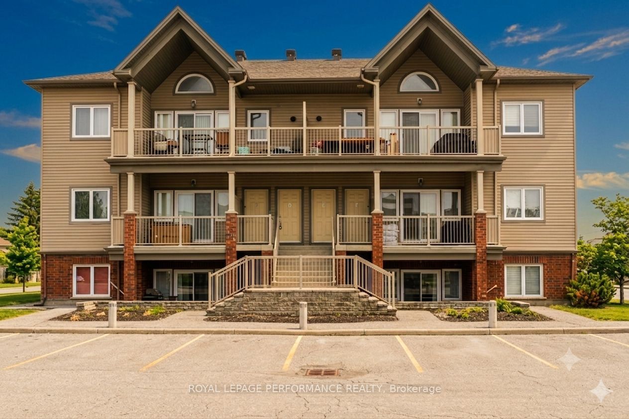 135 Harthill Way B, Barrhaven, ON K2J 5V1 photo 4