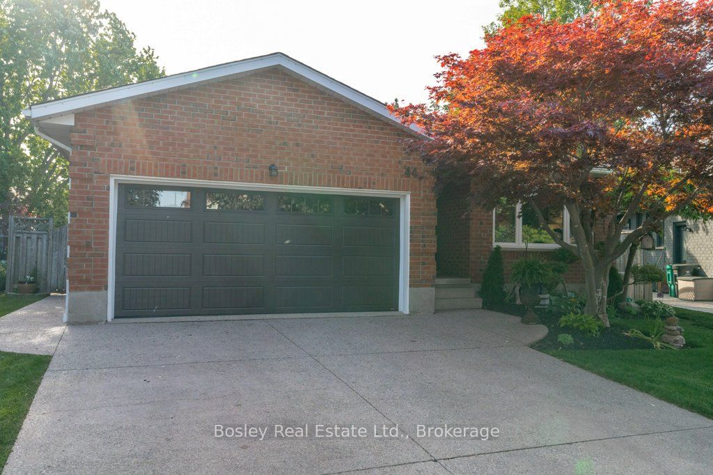 44 Windermere Court, Kitchener, ON N2N 2W4 photo 5