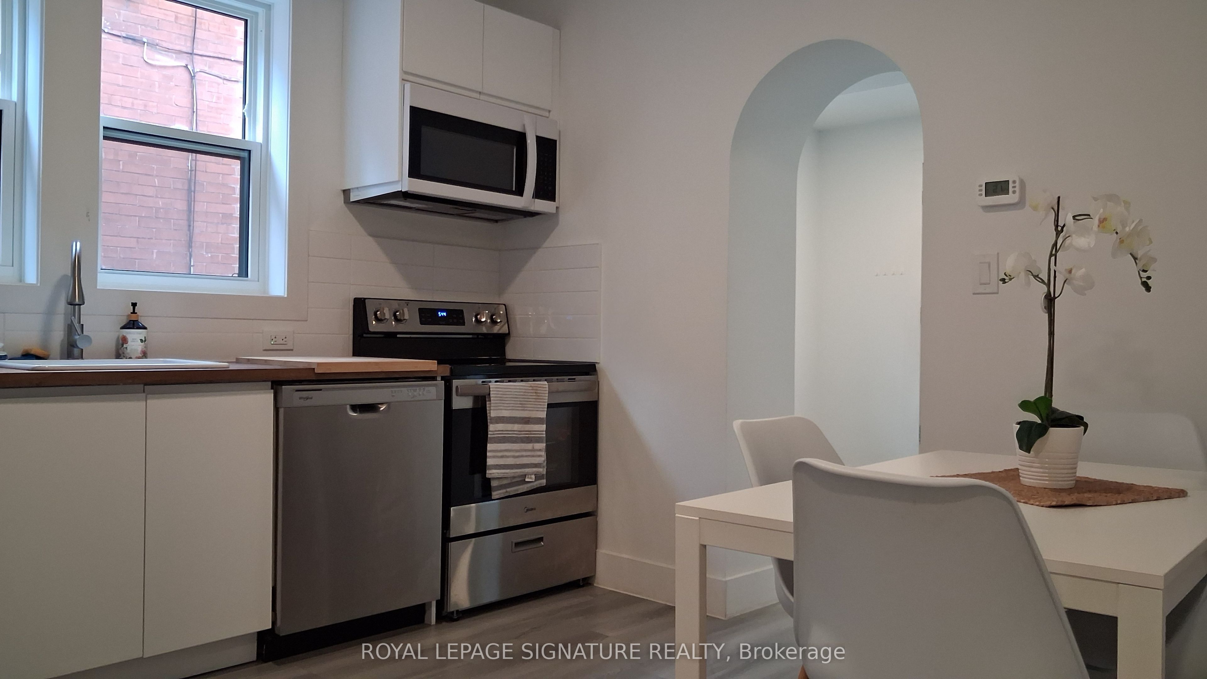 17 Shanley Street B, Kitchener, ON N2H 5N7 photo 5