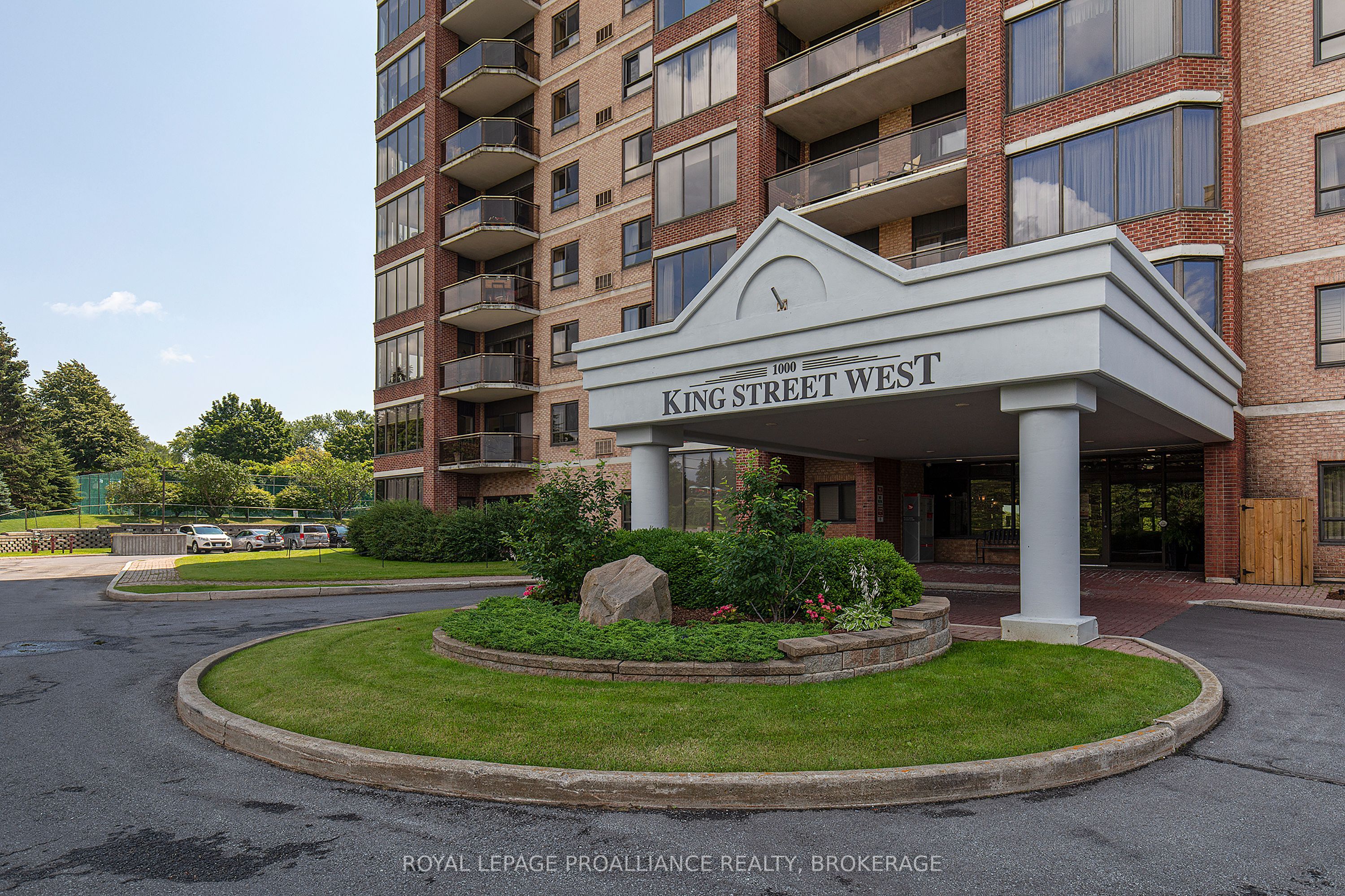 1000 King Street W 1302, Kingston, ON K7M 8H3 photo 4