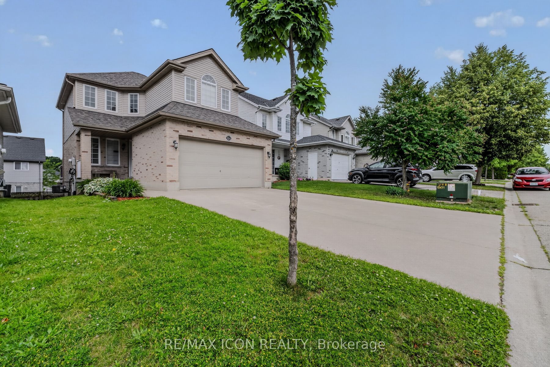 524 Ontario Street, Woodstock, ON N4V 1H2 photo 2
