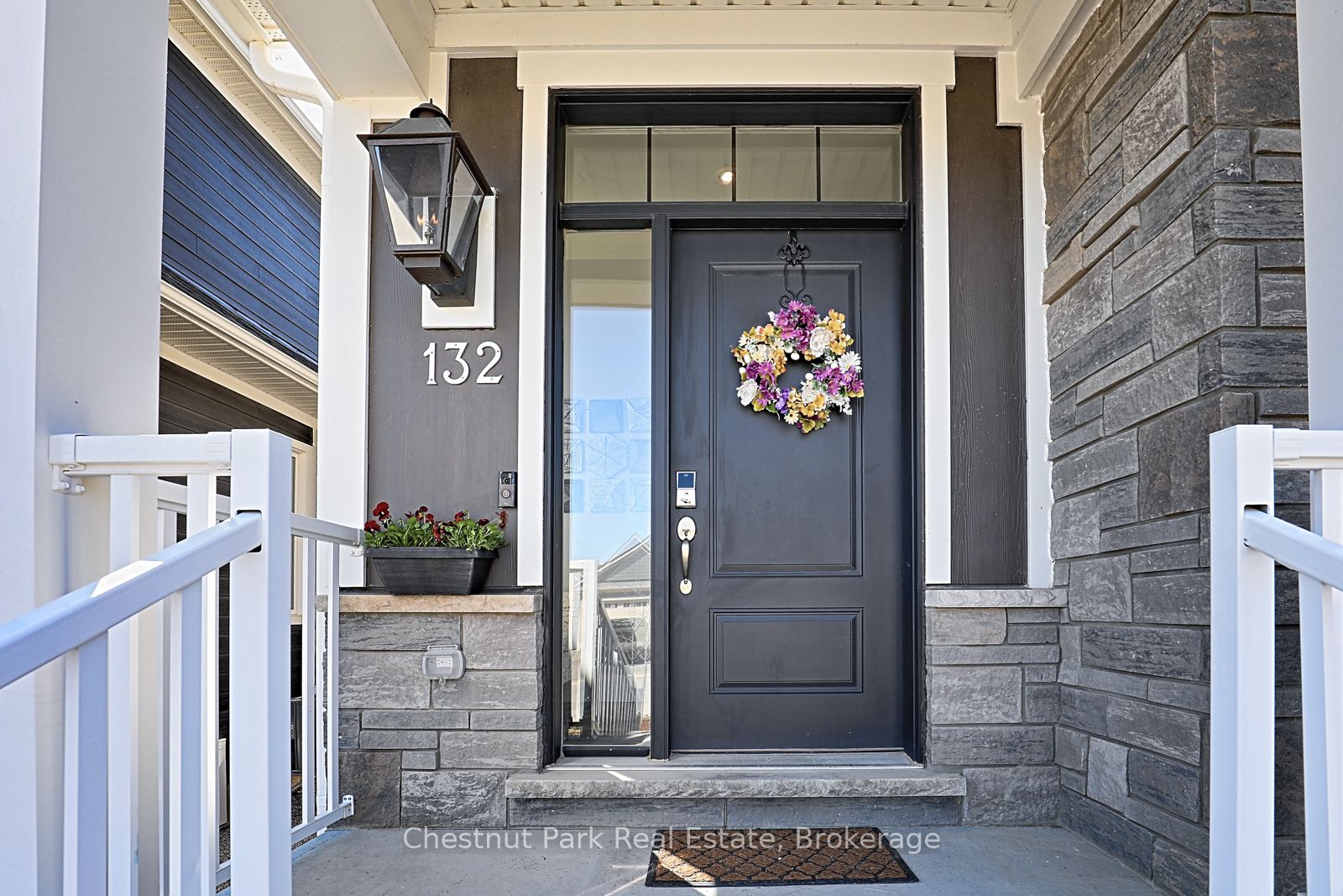 132 Yellow Birch Crescent, Blue Mountains, ON L9Y 0Y5 photo 5