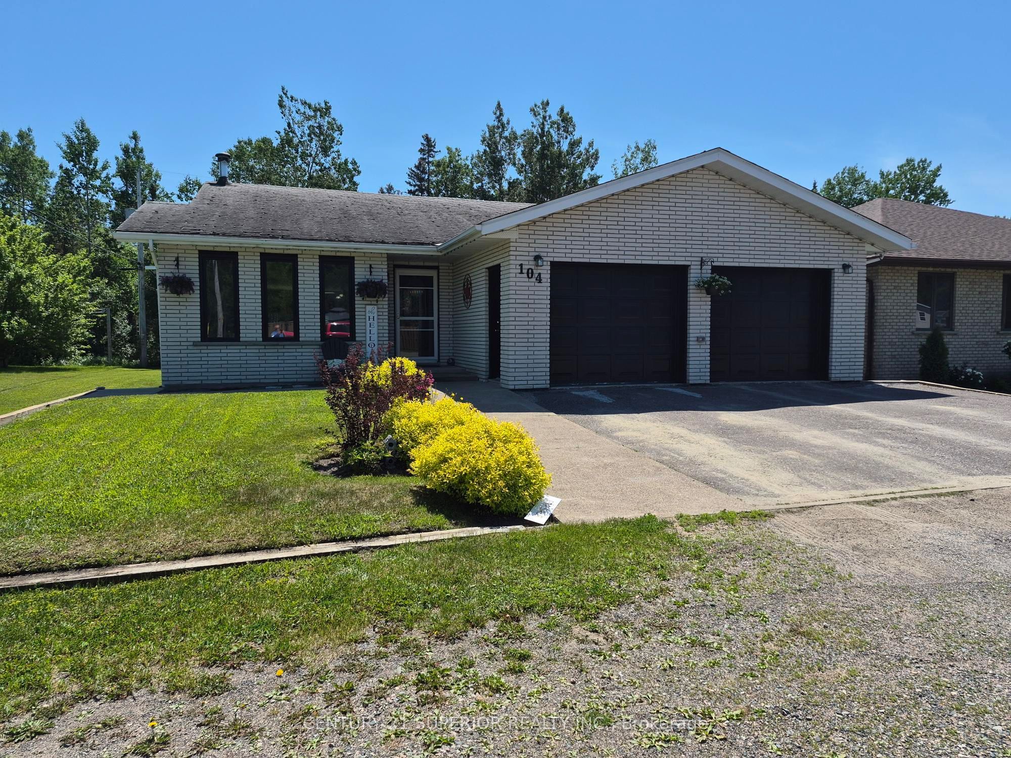 104 Centennial Drive, Schreiber, ON P0T 2W0