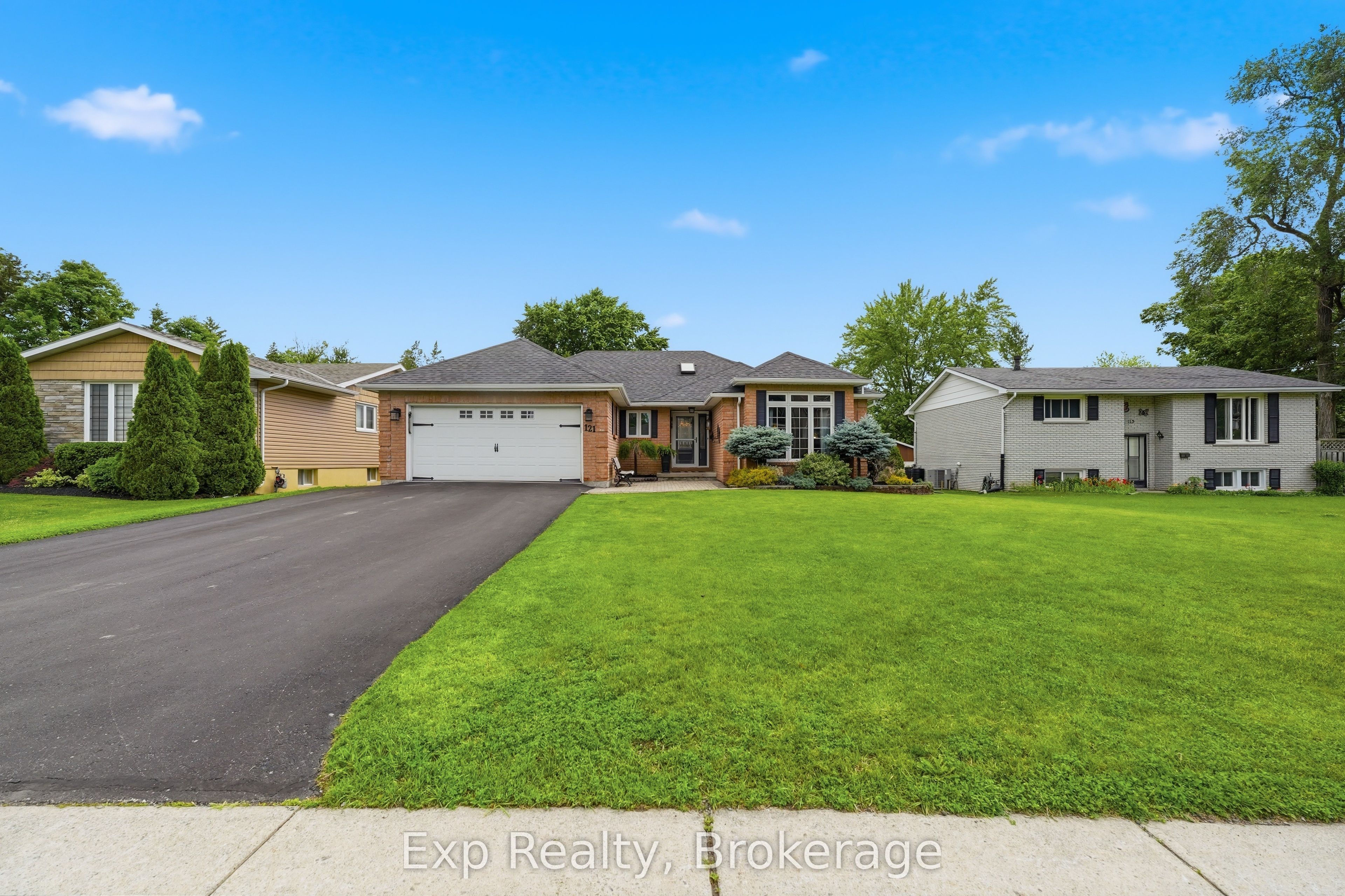 121 Simcoe Street, Greater Napanee, ON K7R 2X5 photo 4