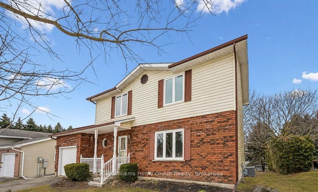 28 Edward Street, Mapleton, ON N0G 1P0 photo 2