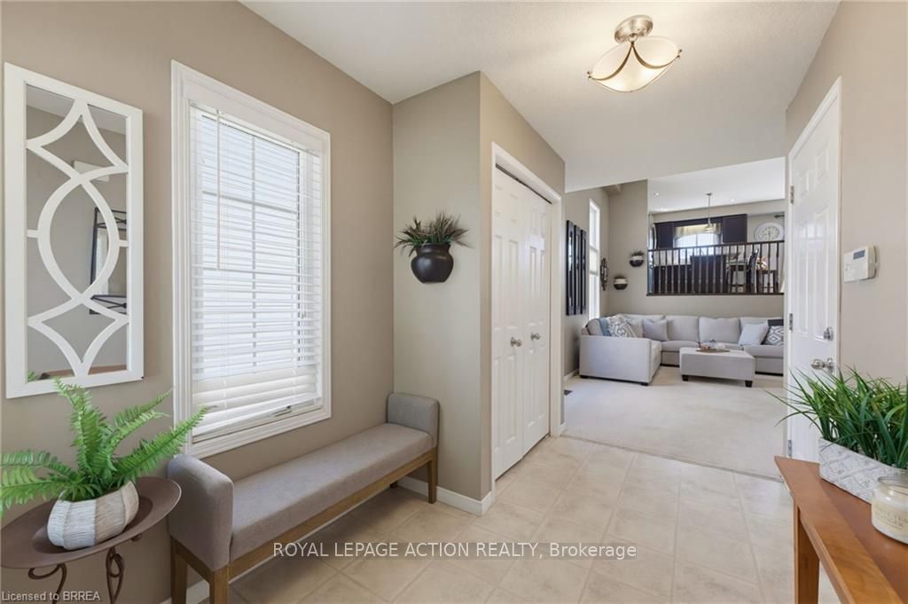 175 Mcguiness Drive, Brantford, ON N3T 0B5 photo 4