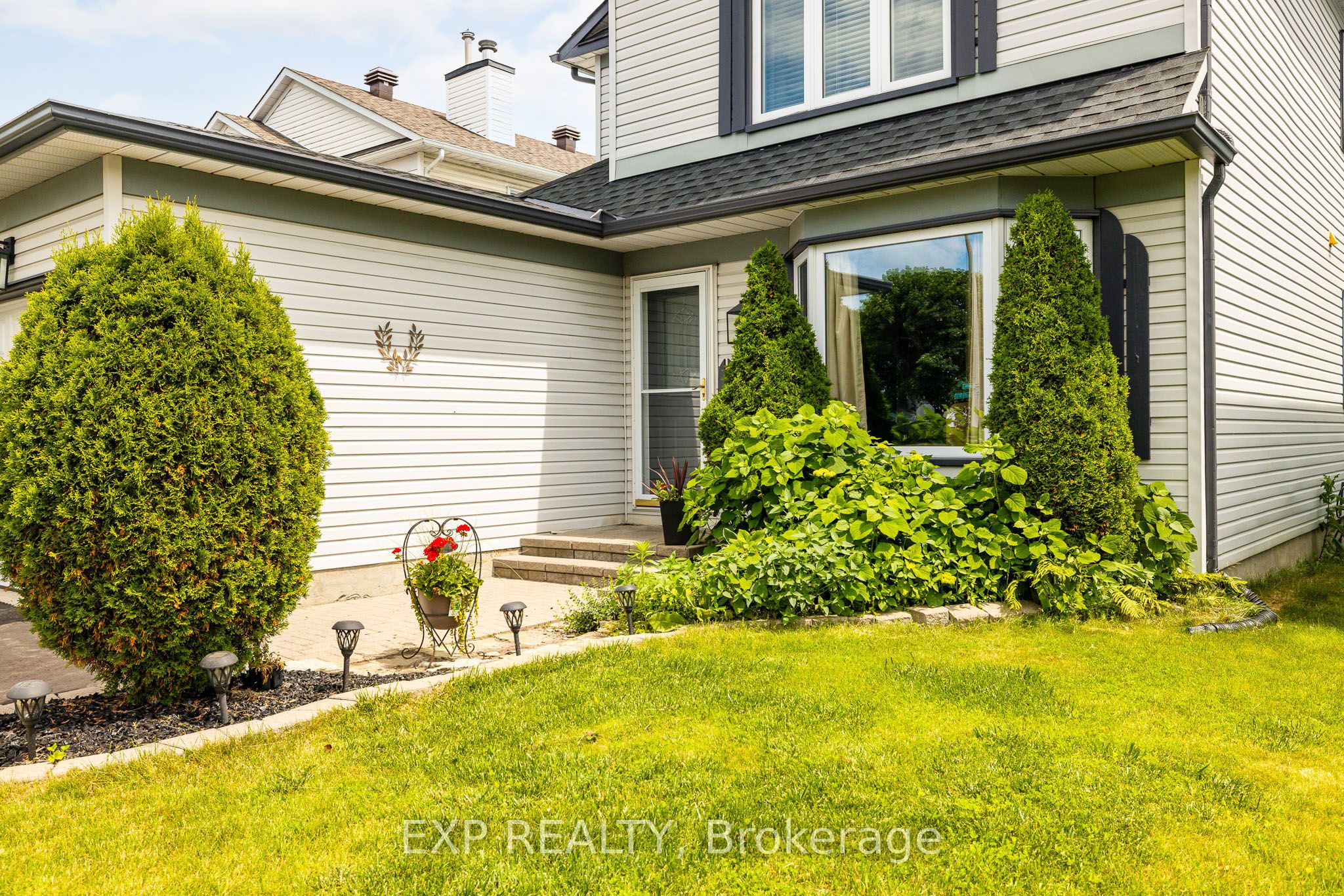 26 Vesta Street, Barrhaven, ON K2J 3Y9 photo 4