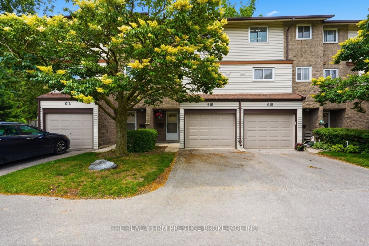 616 Wilkins Street, London South, ON N6C 4Z4