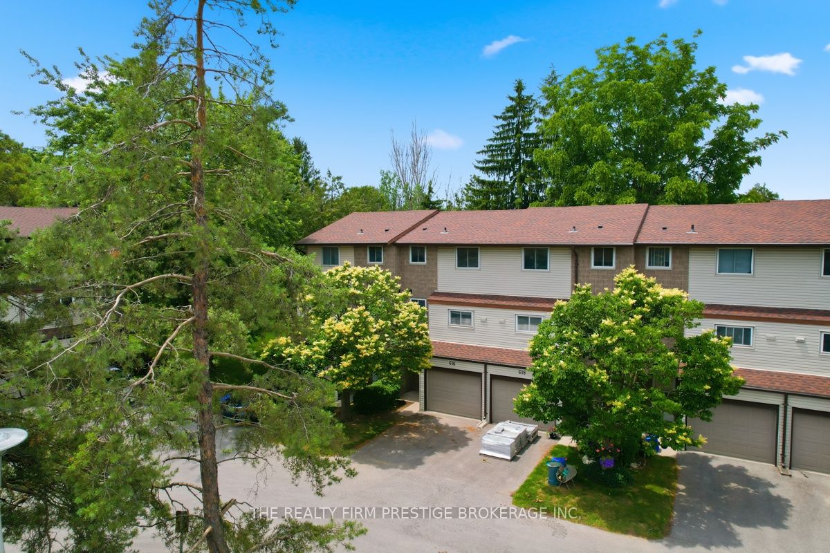 616 Wilkins Street, London South, ON N6C 4Z4 photo 2
