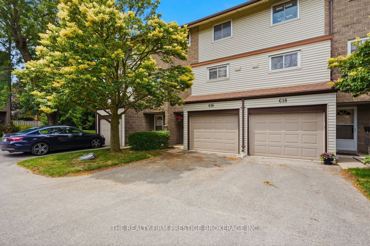 616 Wilkins Street, London South, ON N6C 4Z4 photo 3