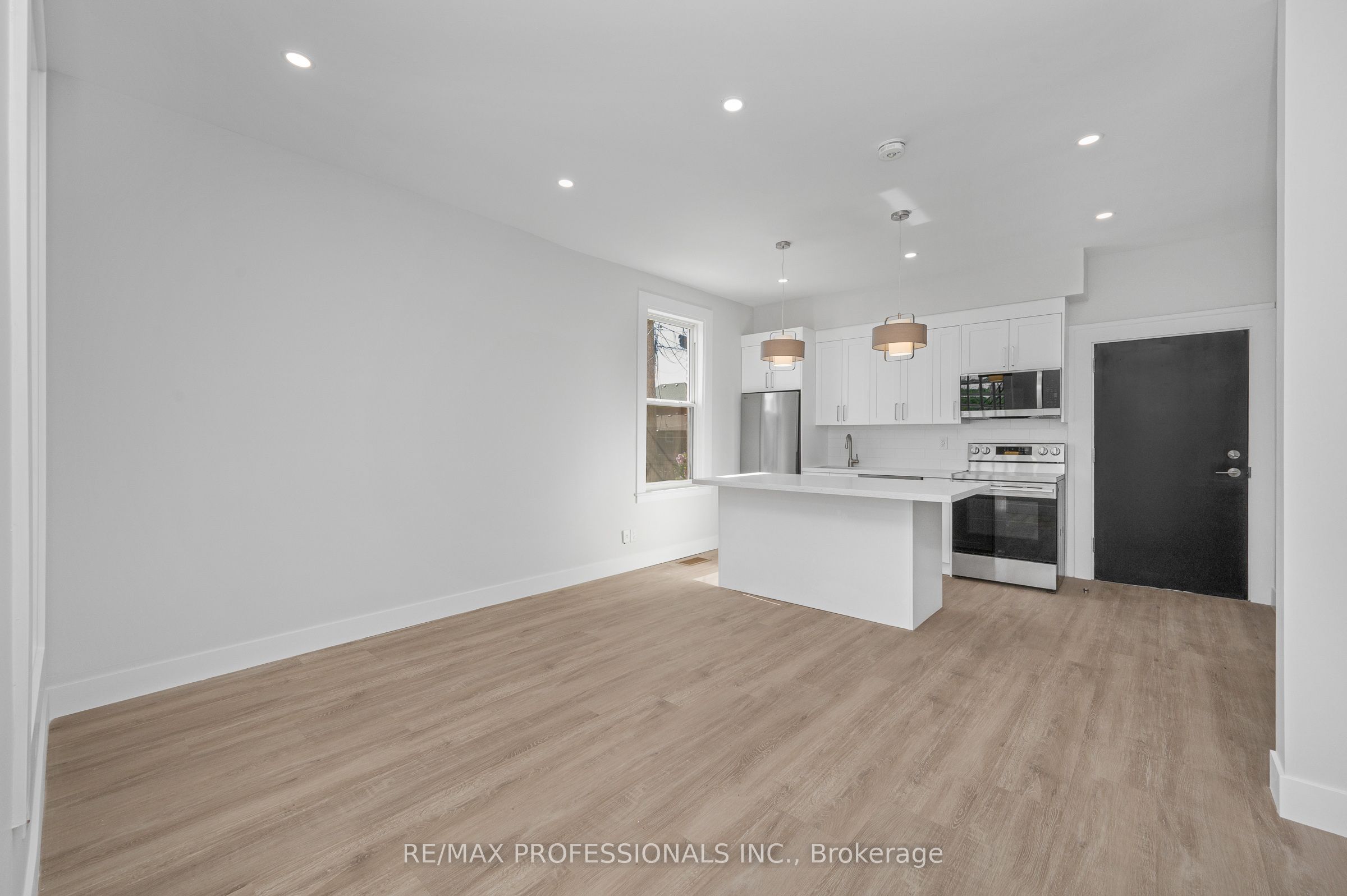 388 Wilson Street #1, Hamilton, ON L8L 1S9 photo 3