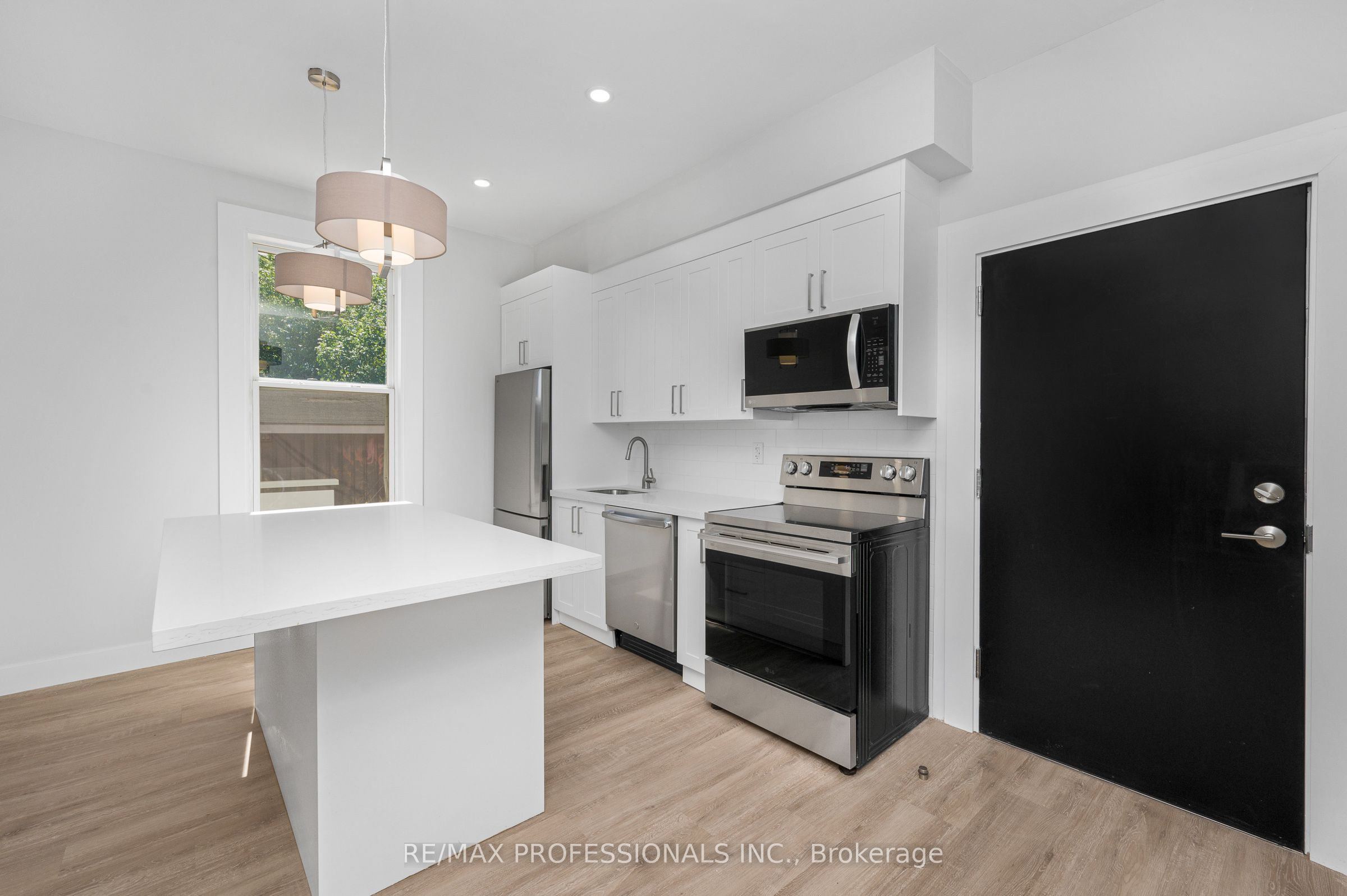 388 Wilson Street #1, Hamilton, ON L8L 1S9 photo 5