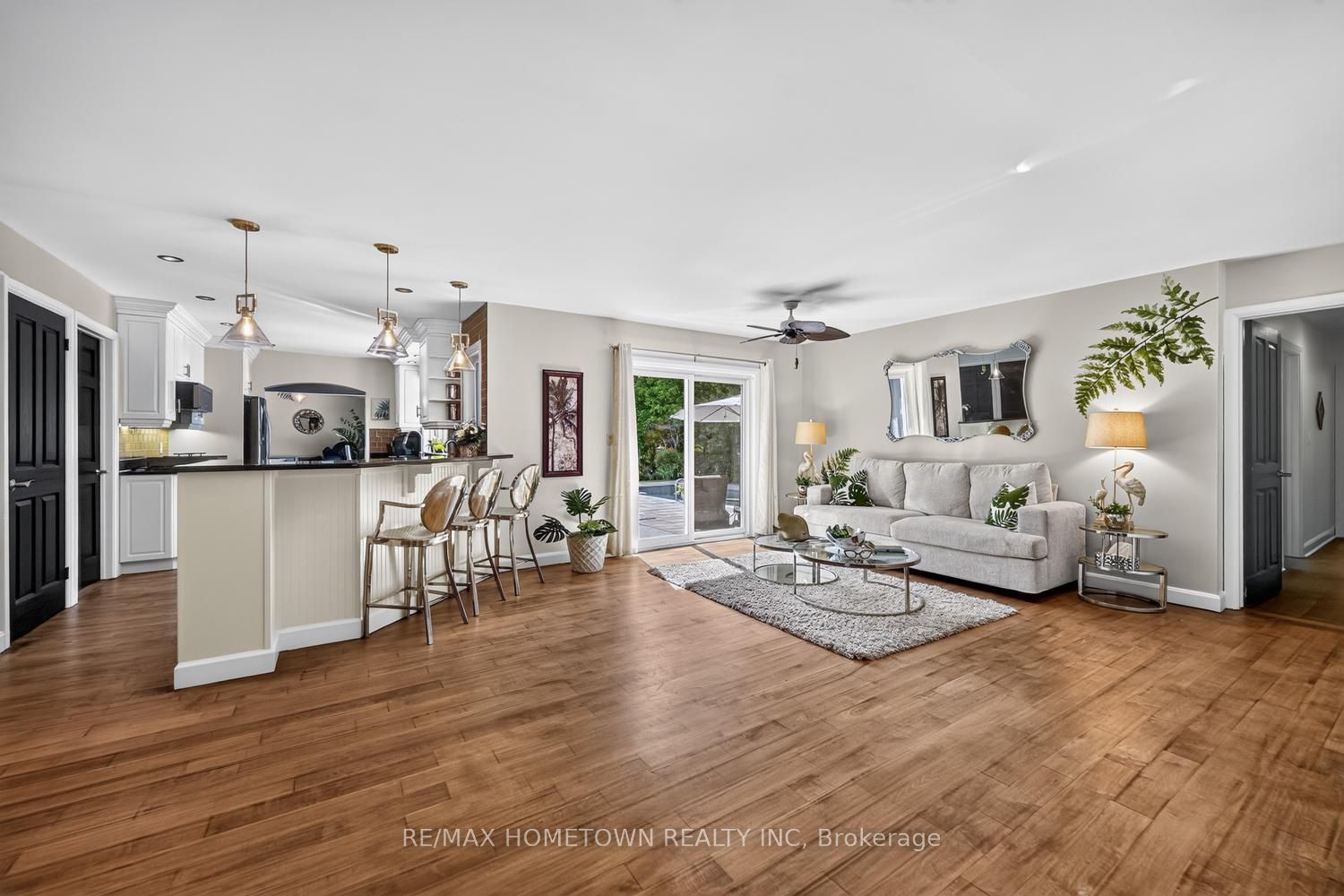 23 Pineview Road, Brockville, ON K6V 6K3 photo 4