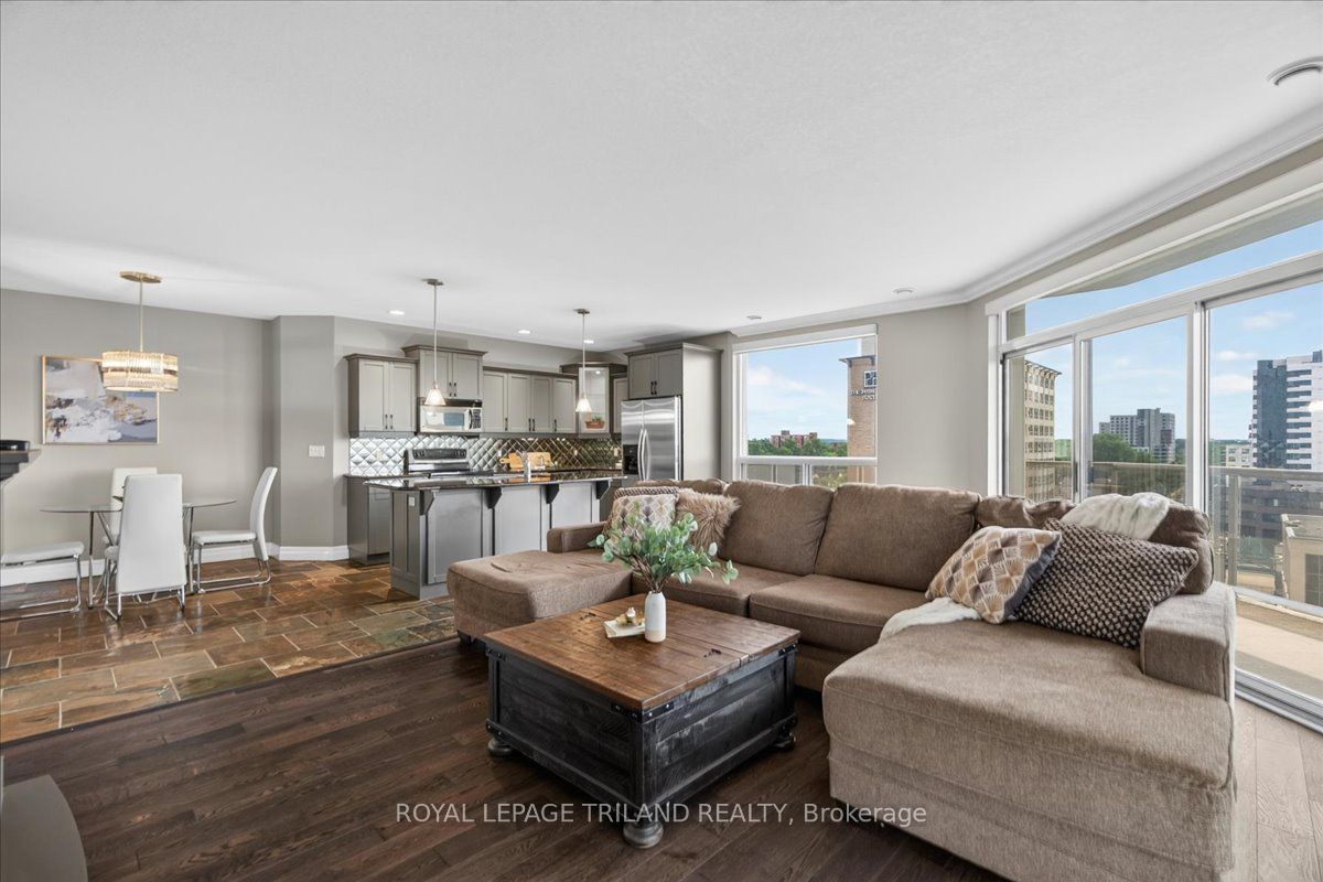 250 Pall Mall Street 908, London East, ON N6A 6K3 photo 4