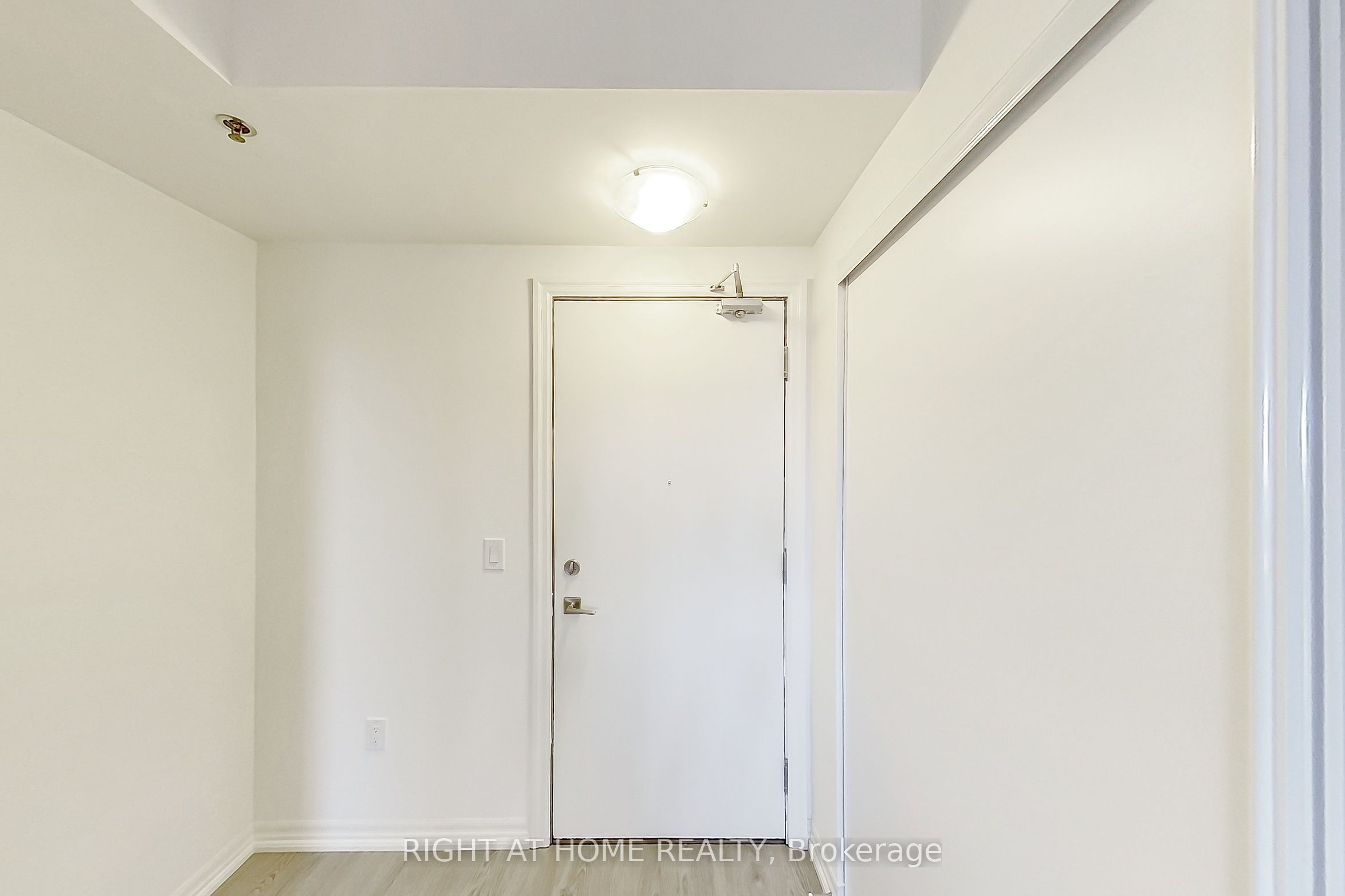 560 North Service Road 207, Grimsby, ON L3M 0G1 photo 5