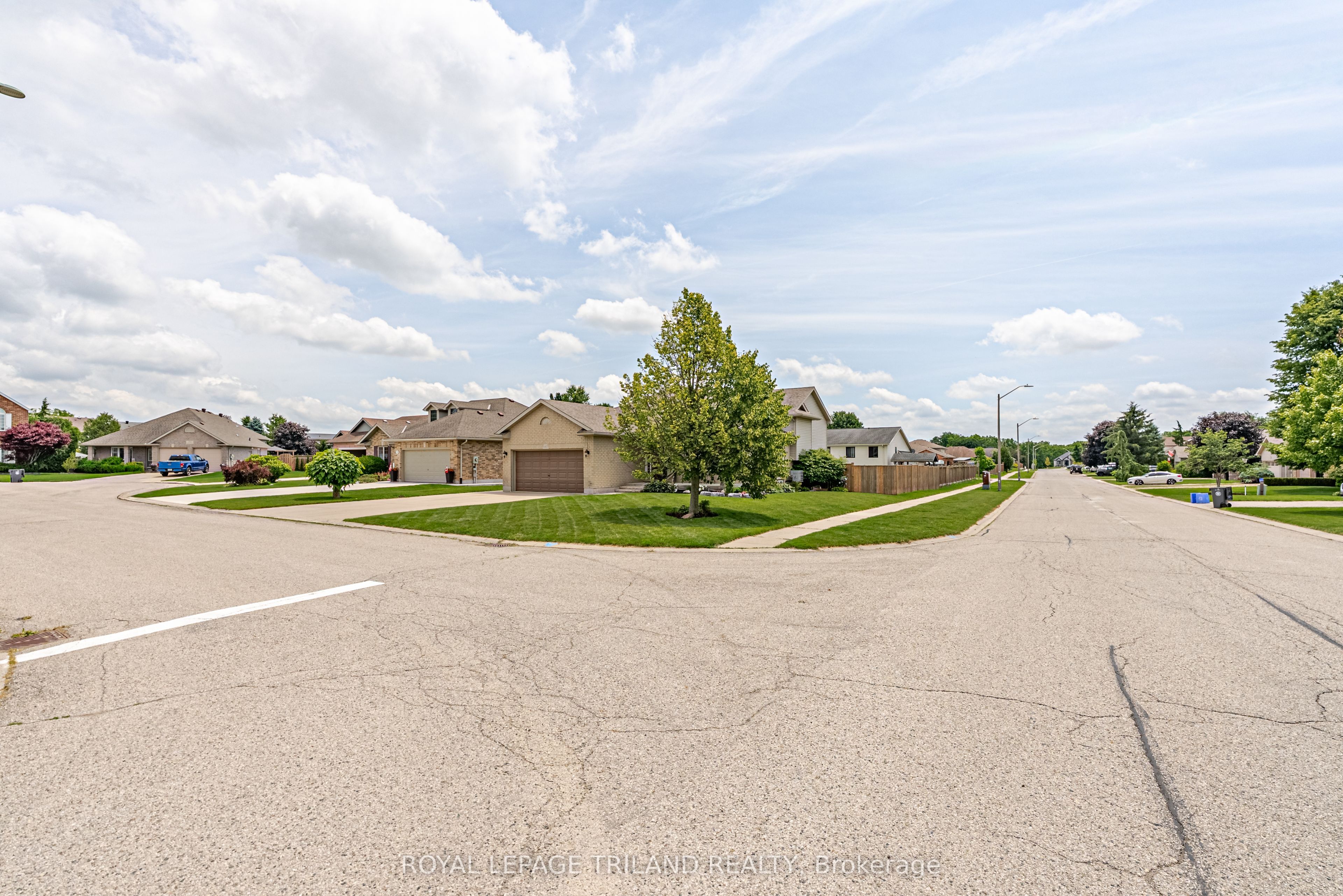 147 Plymouth Court, Central Elgin, ON N0L 1B0 photo 5