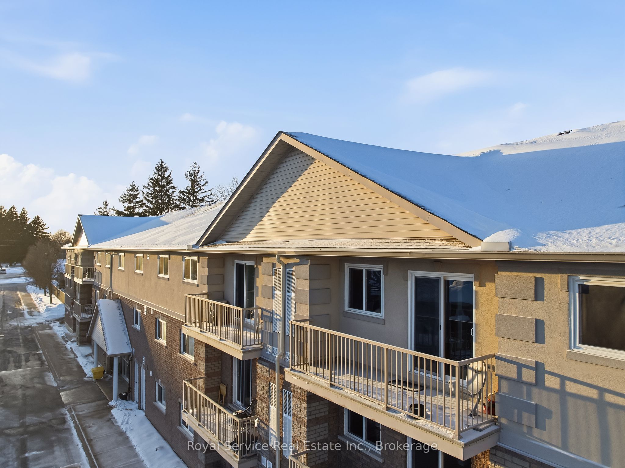 841 Battell Street 304, Cobourg, ON K9A 0B9