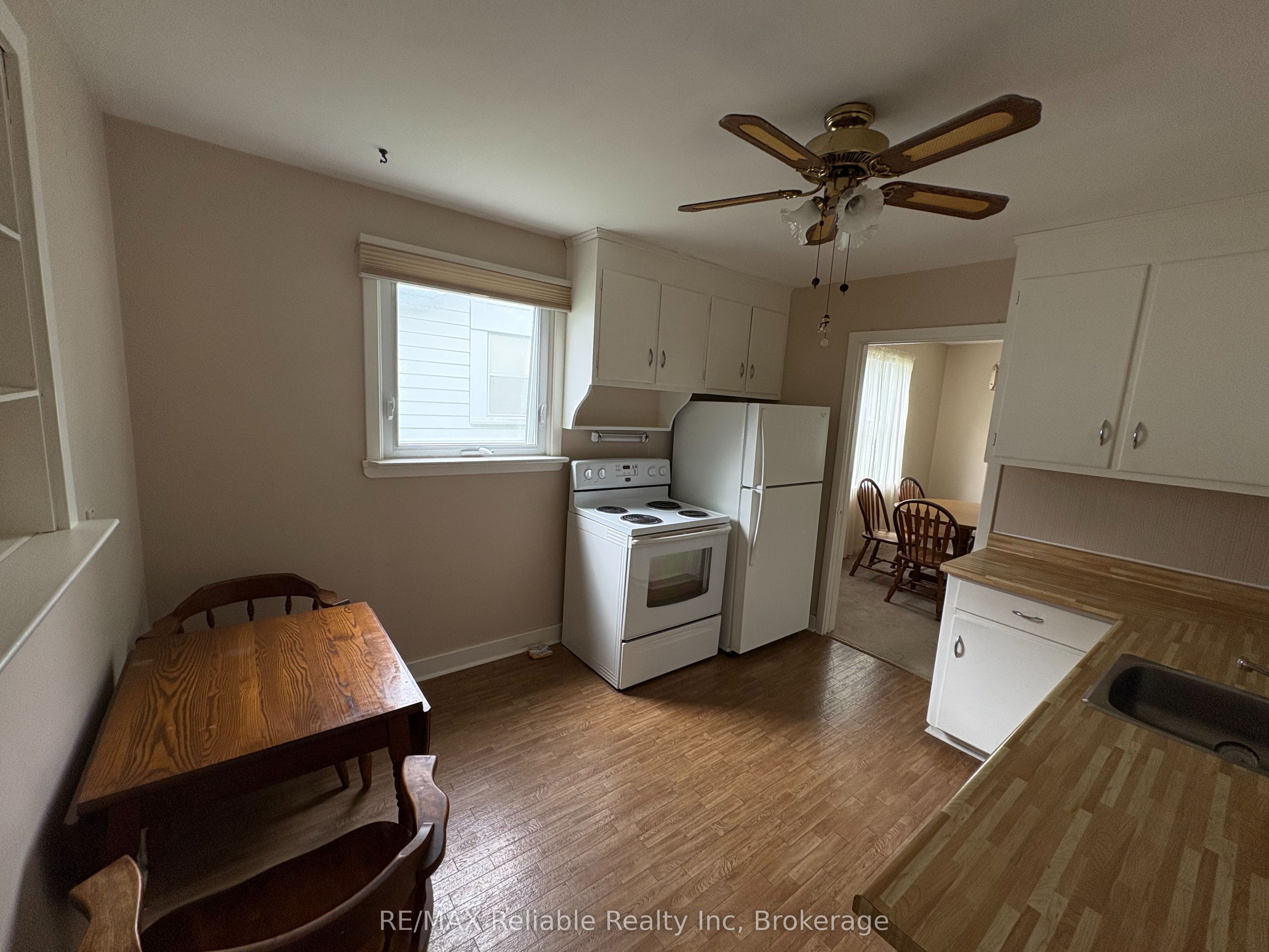 137 Fulton Street, Central Huron, ON N0M 1L0 photo 4