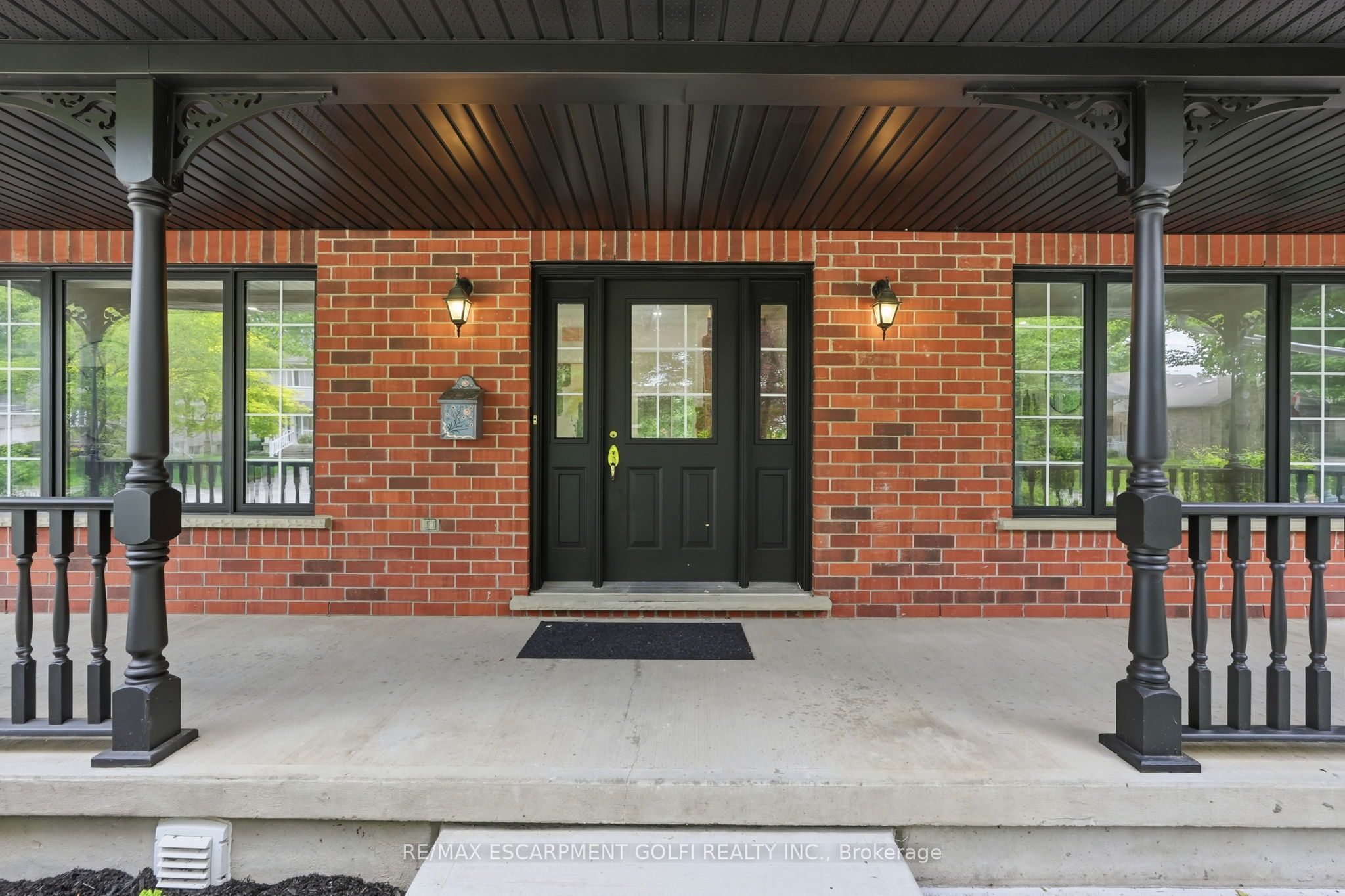 292 THORNCREST Drive, Waterloo, ON N2L 5R5 photo 5