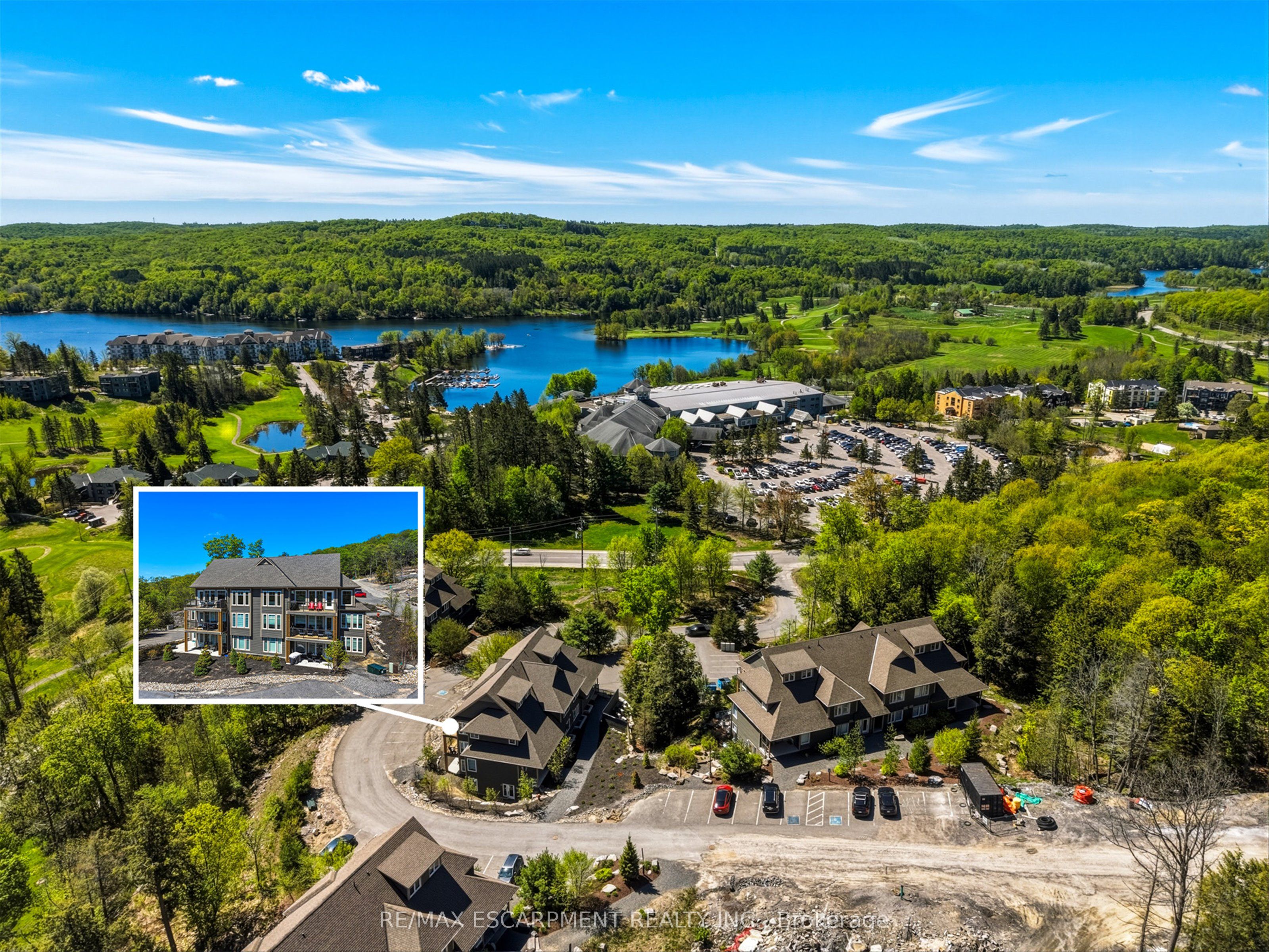 2 TREE TOPS Lane 301, Huntsville, ON P1H 0B8 photo 4