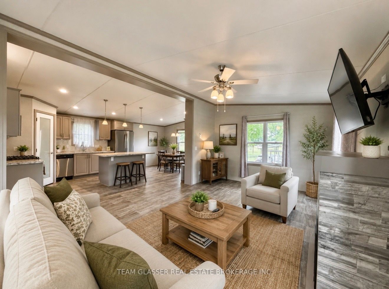 24749 Park Street 2, Strathroy-Caradoc, ON N7G 3H5 photo 5
