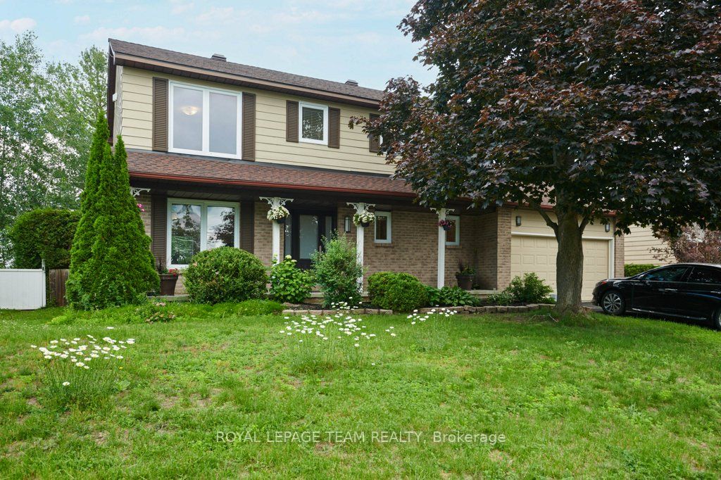 332 Liard Street, Stittsville - Munster - Richmond, ON K2S 1J8