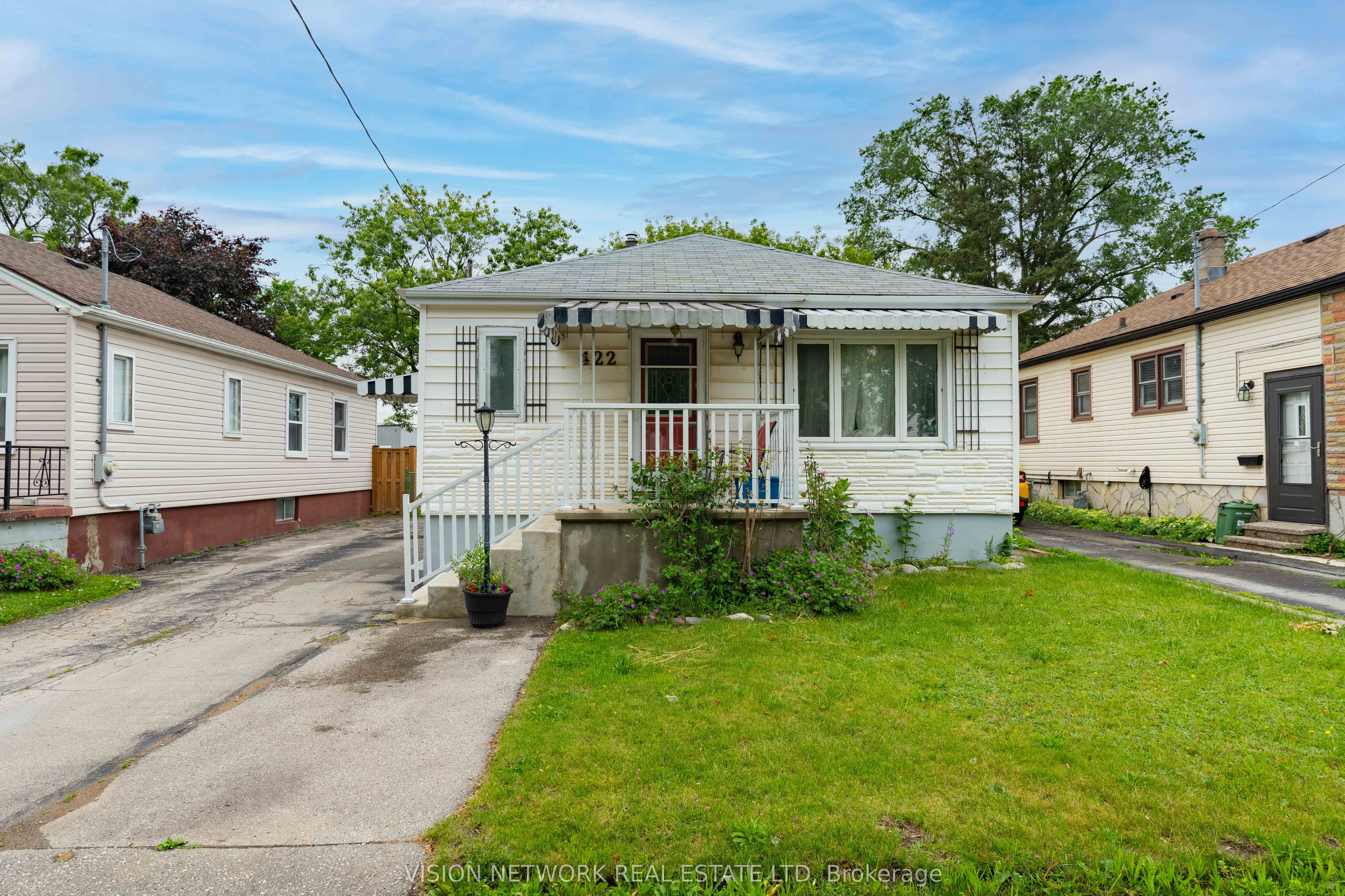 422 Loverage Street, London East, ON N5W 4T7 photo 2